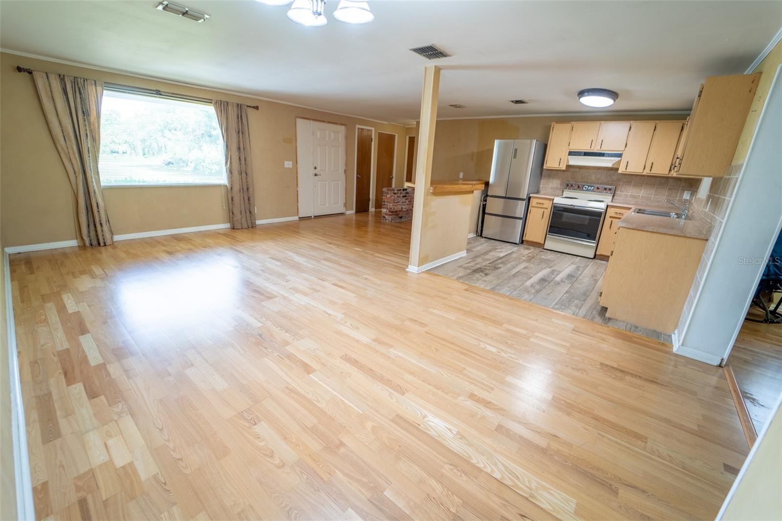 UNPLATTED - Residential