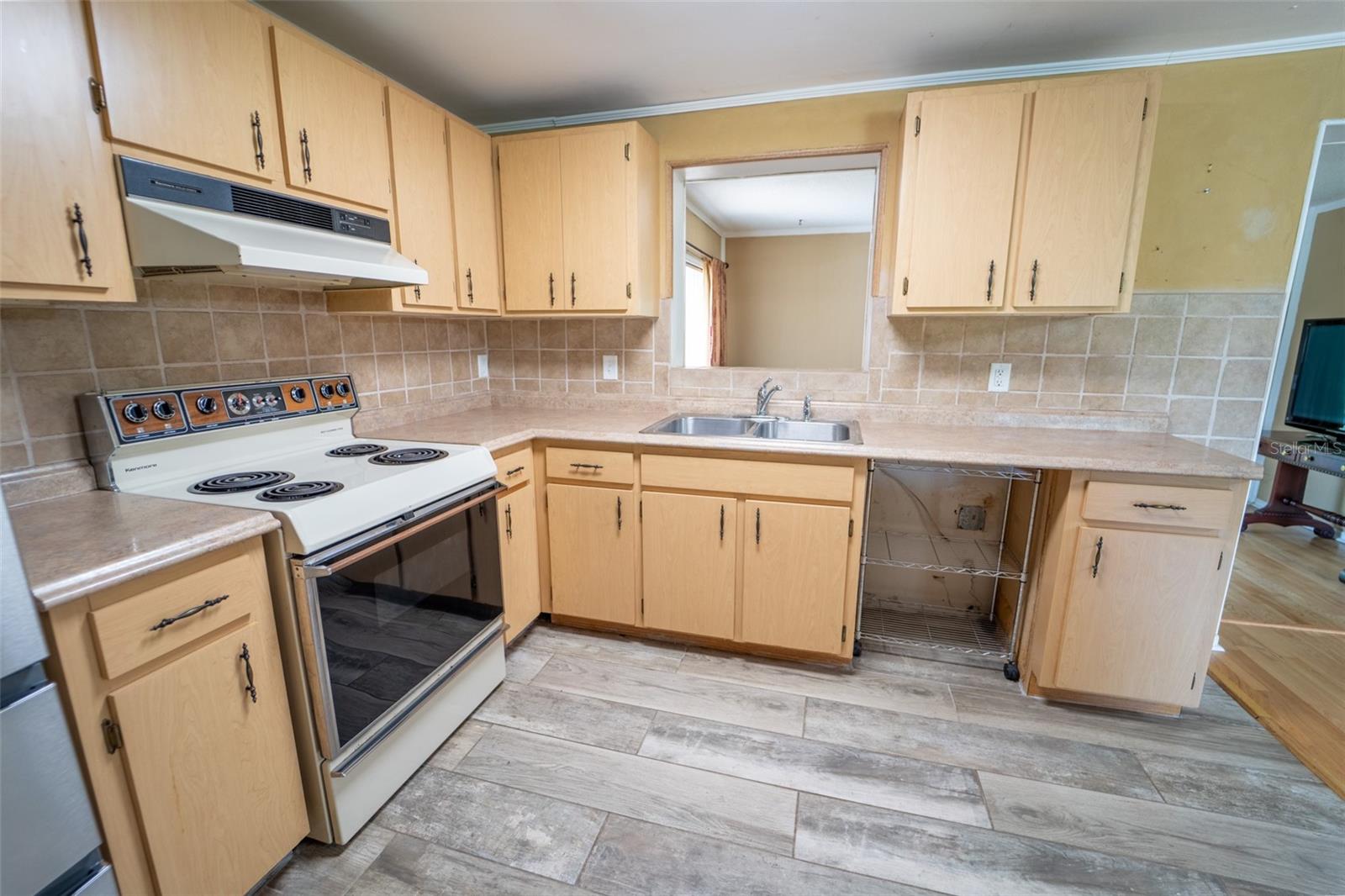 UNPLATTED - Residential