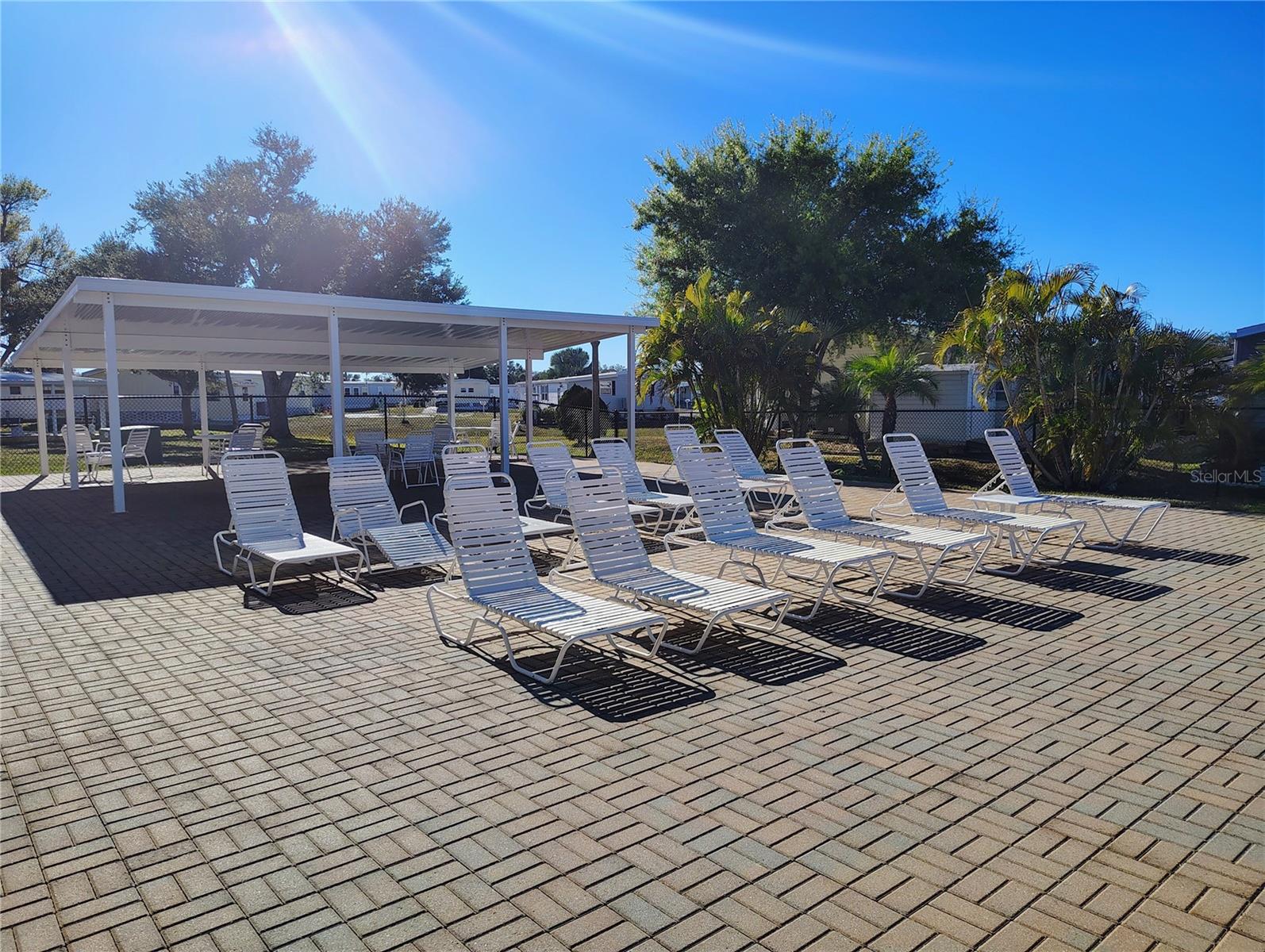HOLIDAY PARK - Residential