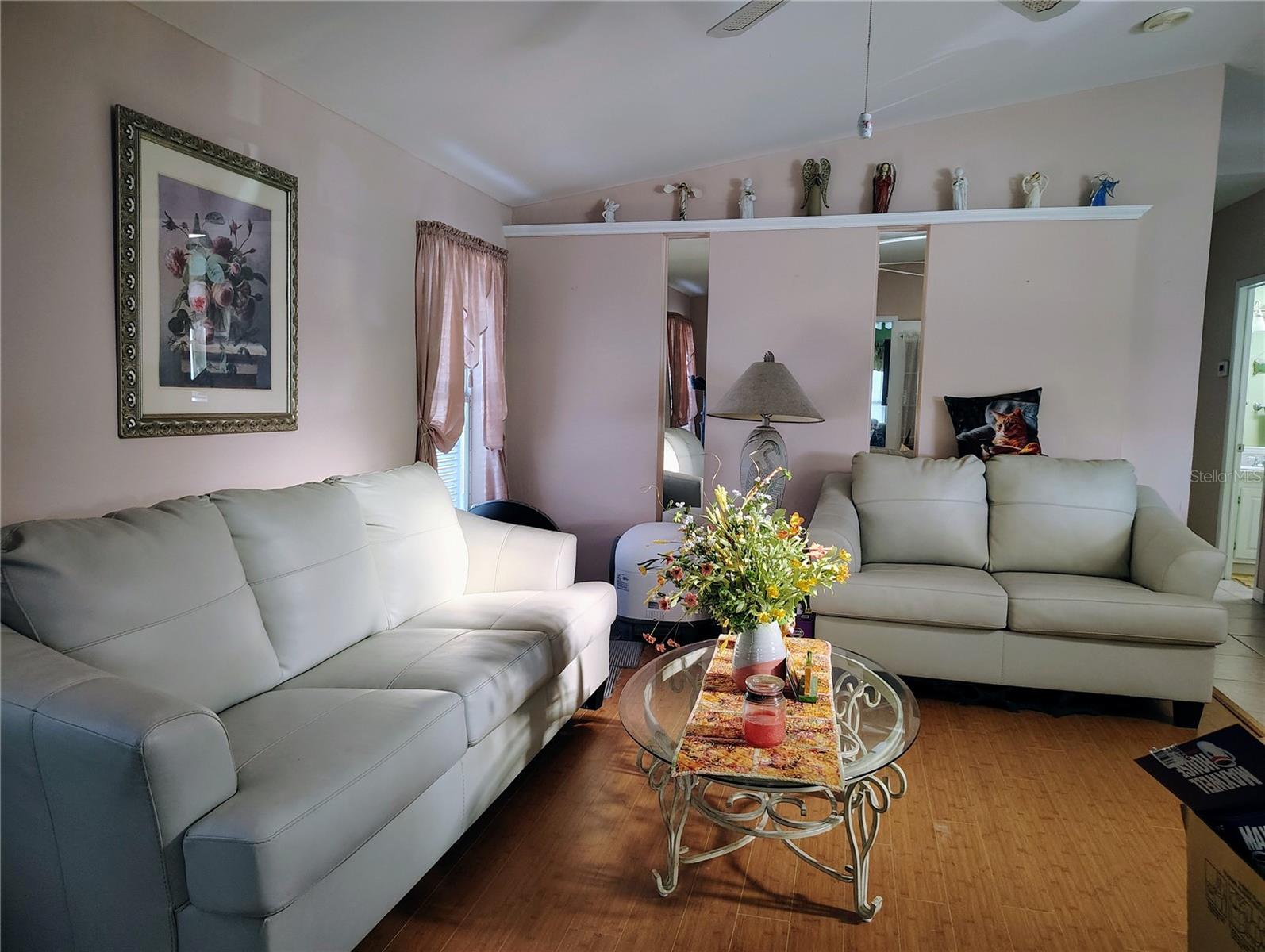 HOLIDAY PARK - Residential