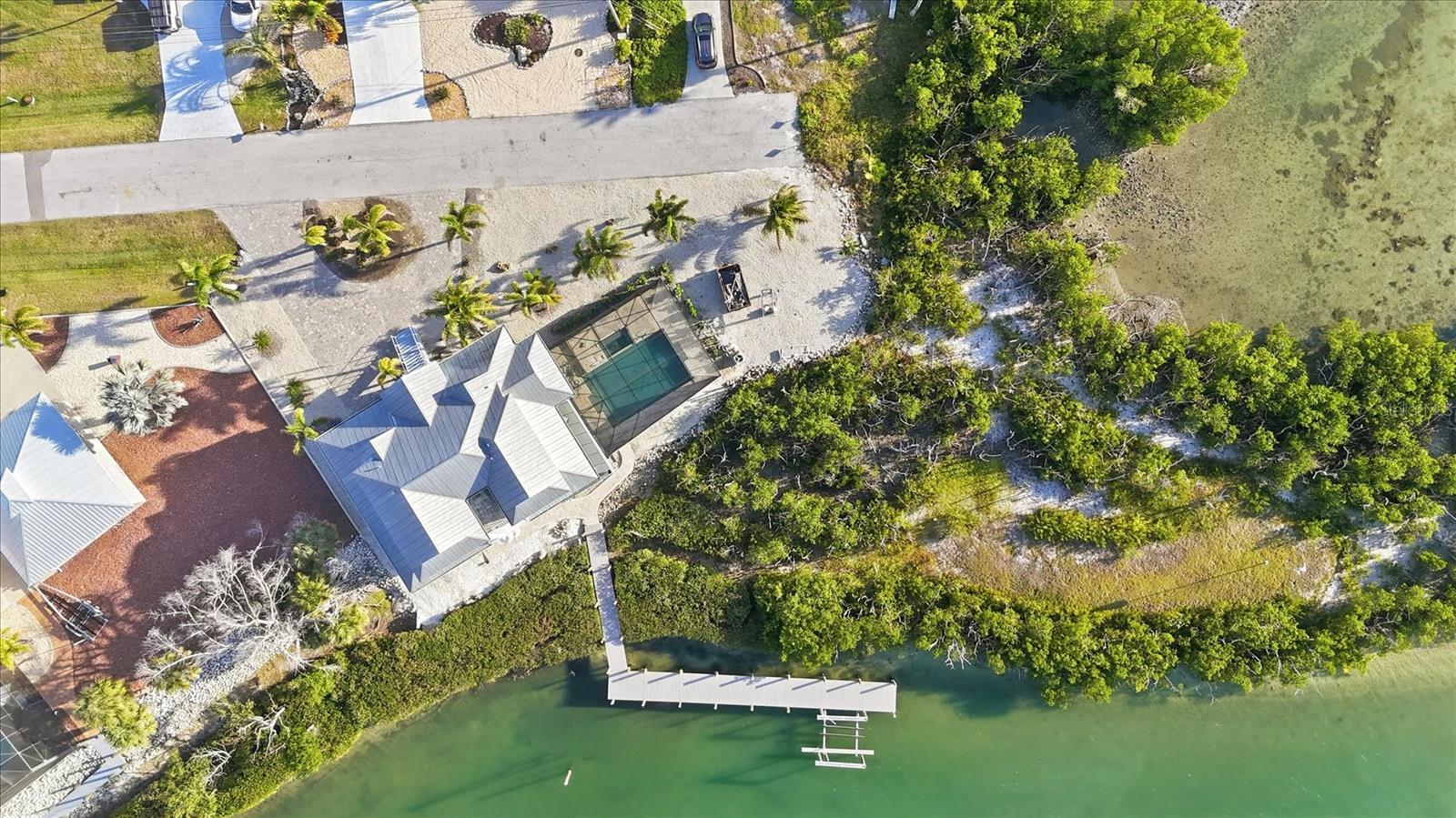 LANDINGS ON LEMON BAY - Residential