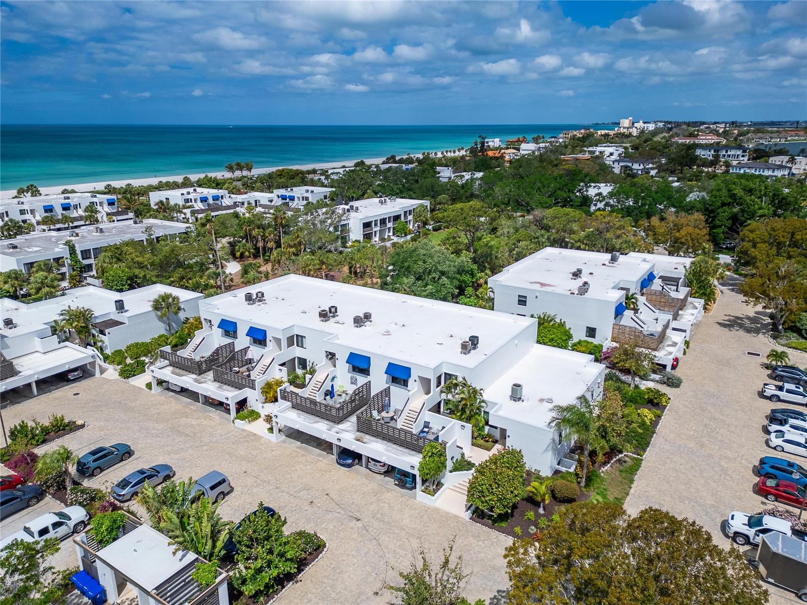 BAYPORT BCH & TEN PH F - Residential