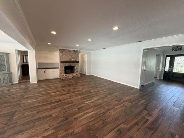 SWEETWATER OAKS - Residential