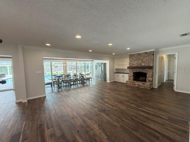 SWEETWATER OAKS - Residential