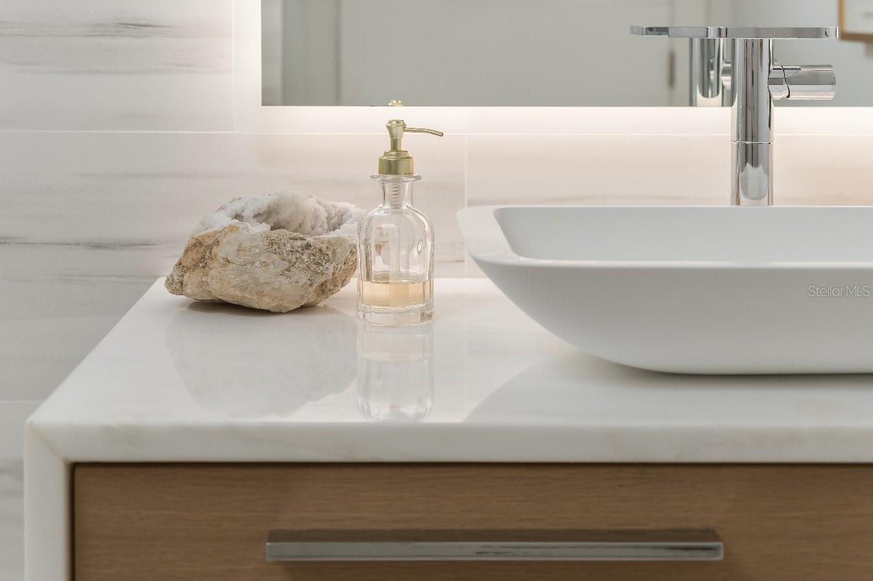 SKYPOINT A CONDO - Residential