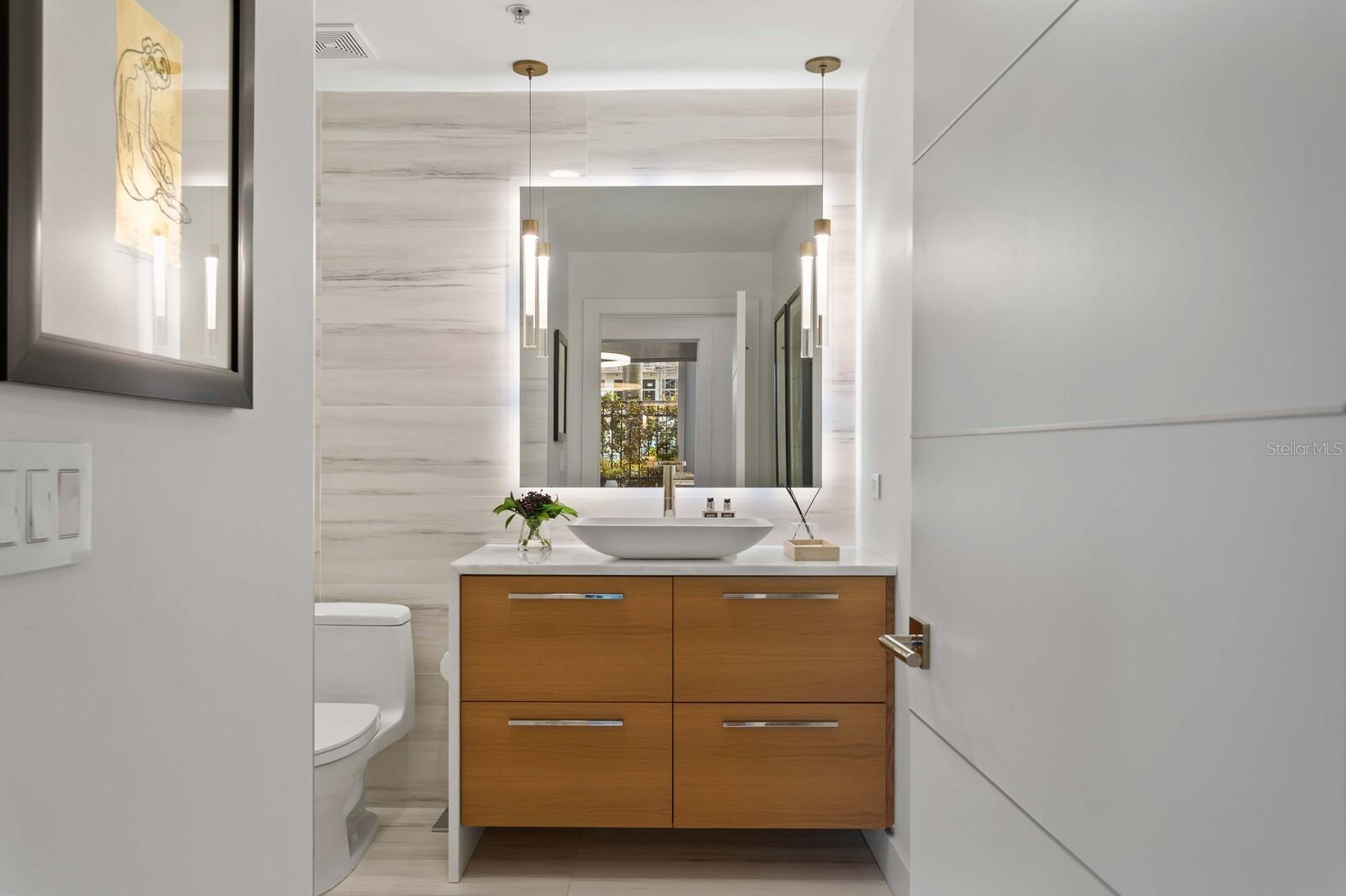 SKYPOINT A CONDO - Residential