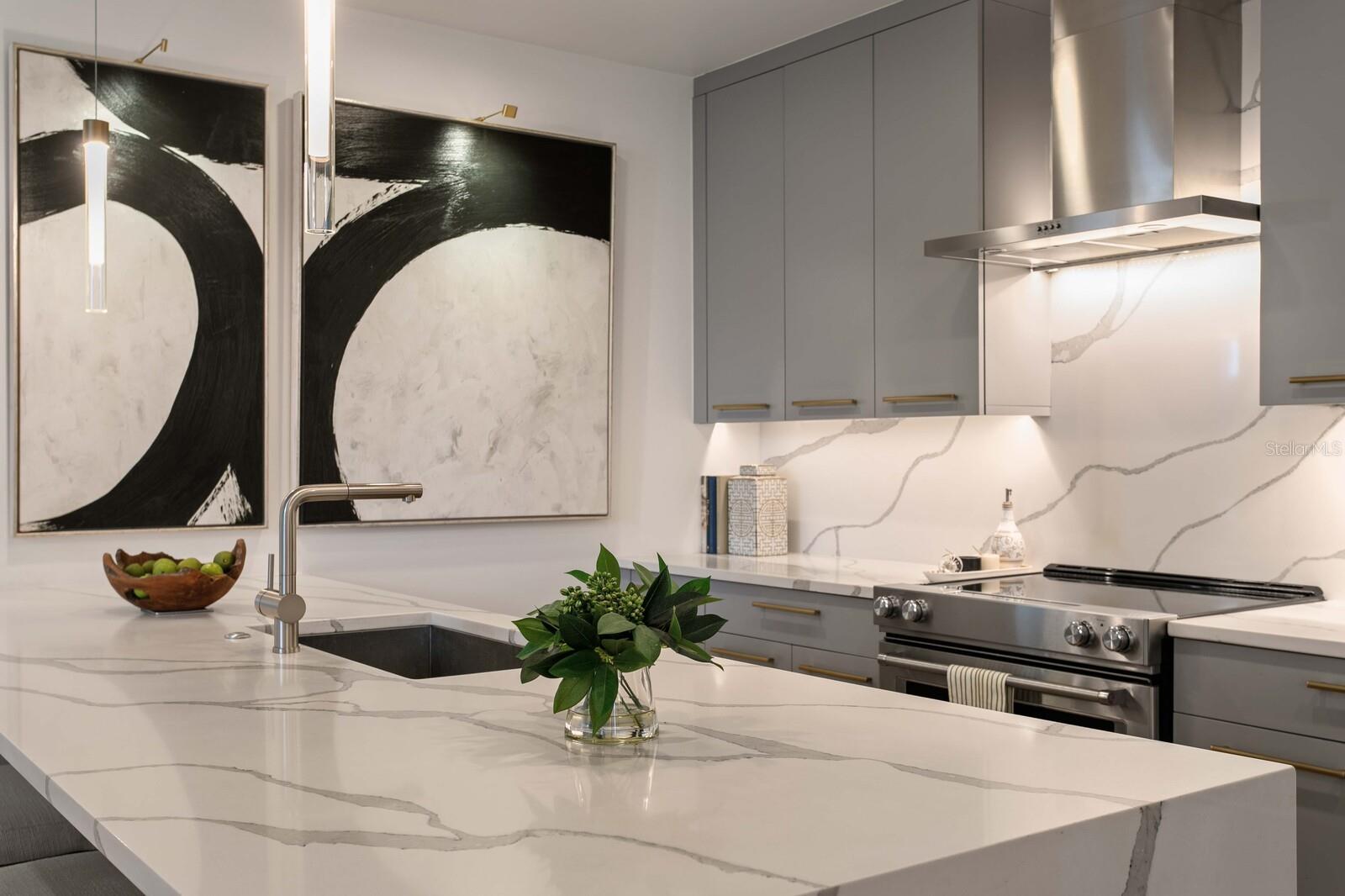 SKYPOINT A CONDO - Residential