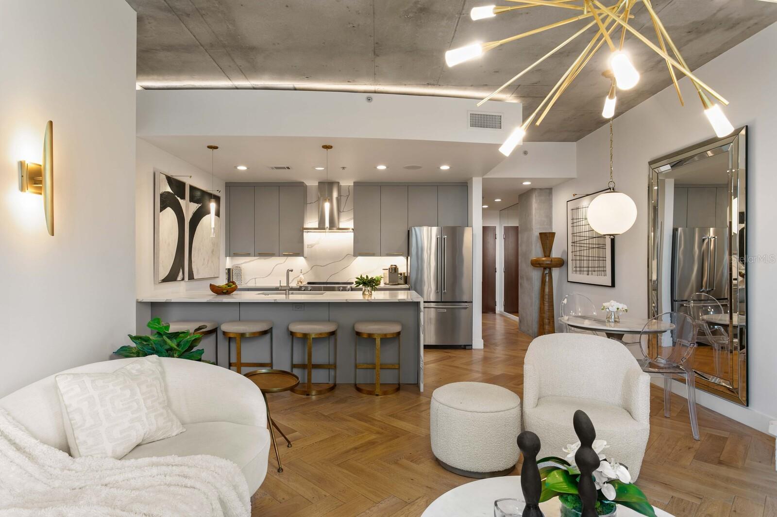 SKYPOINT A CONDO - Residential
