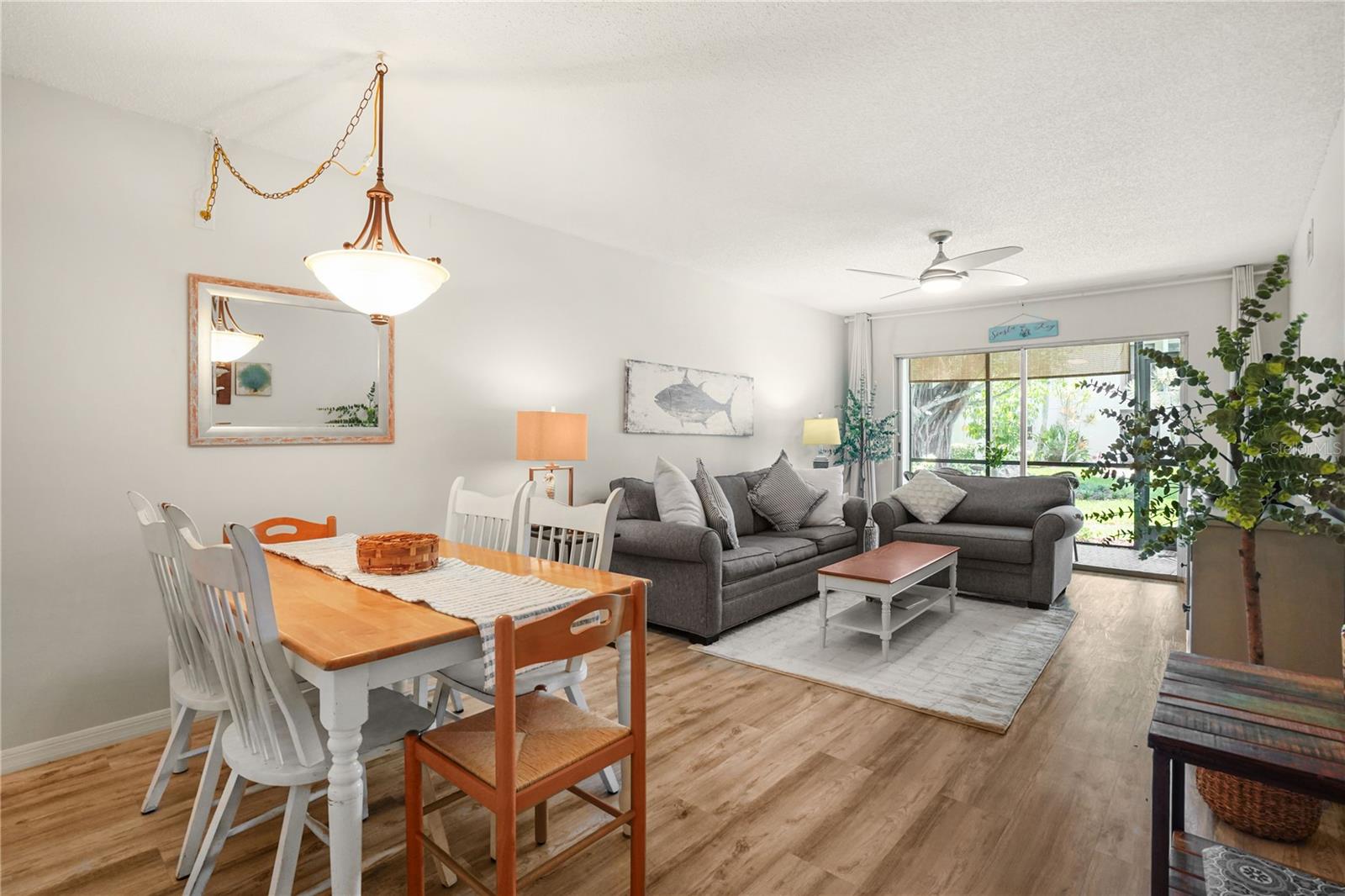 WHITE SANDS VILLAGE - Residential