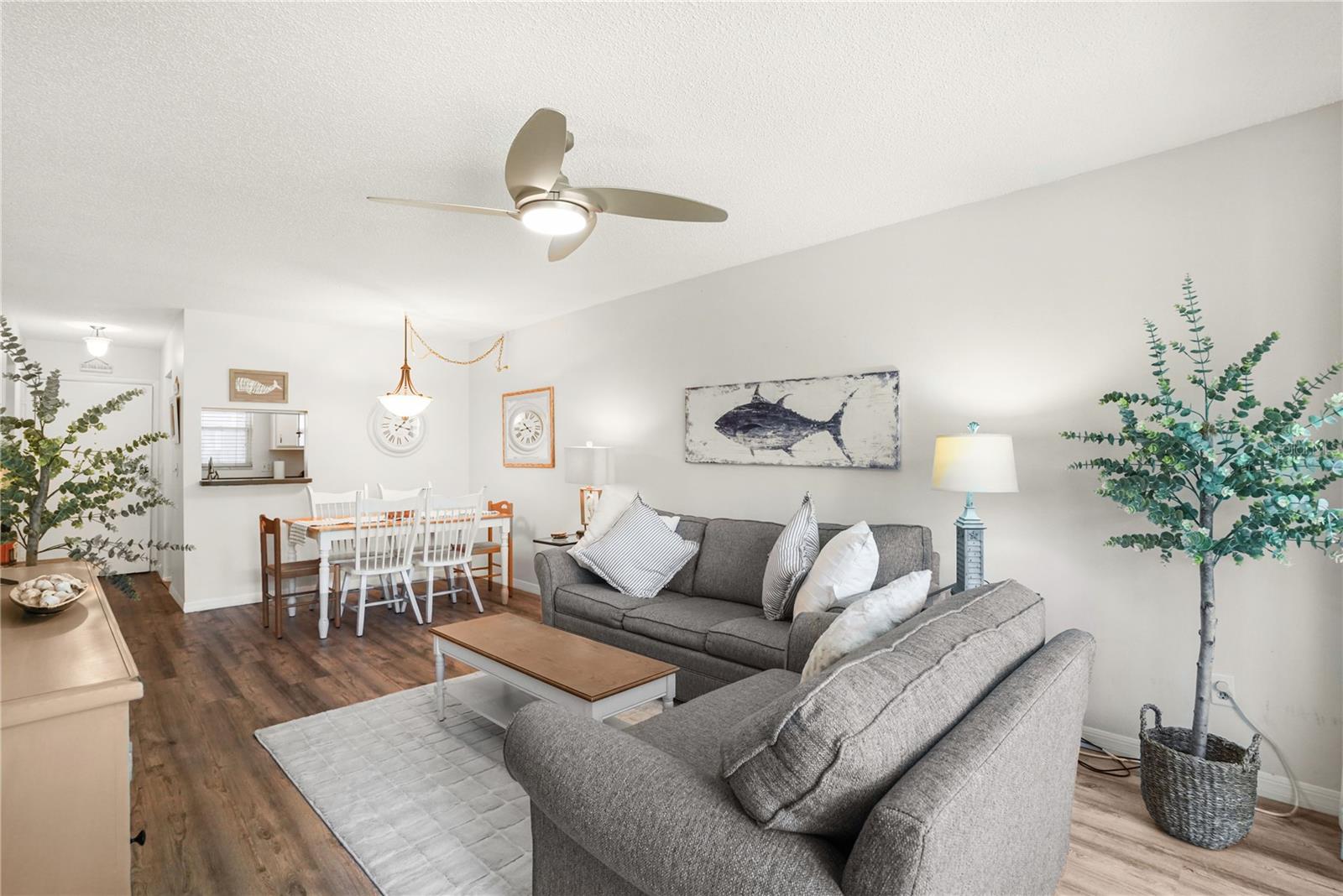 WHITE SANDS VILLAGE - Residential