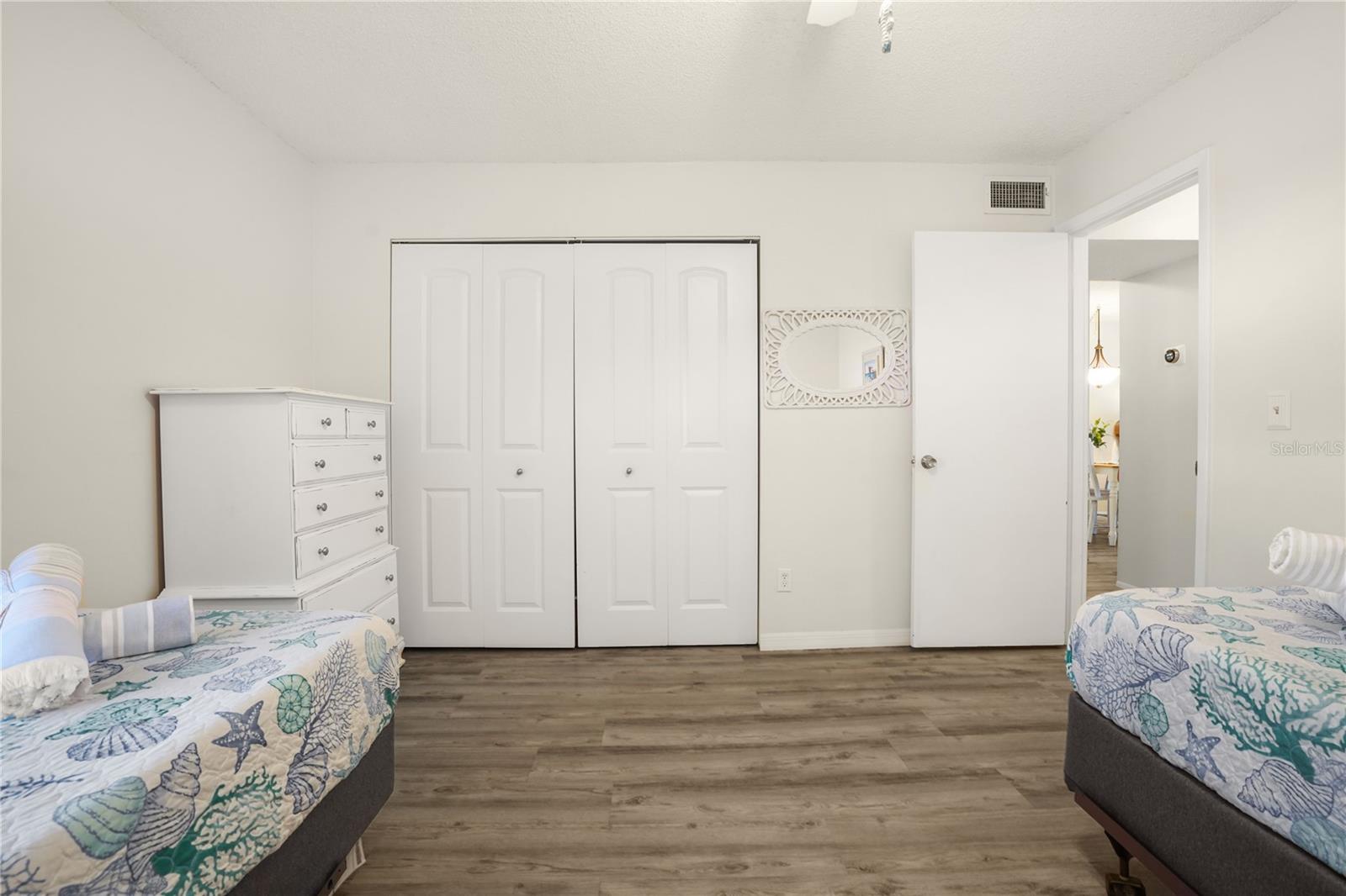 WHITE SANDS VILLAGE - Residential