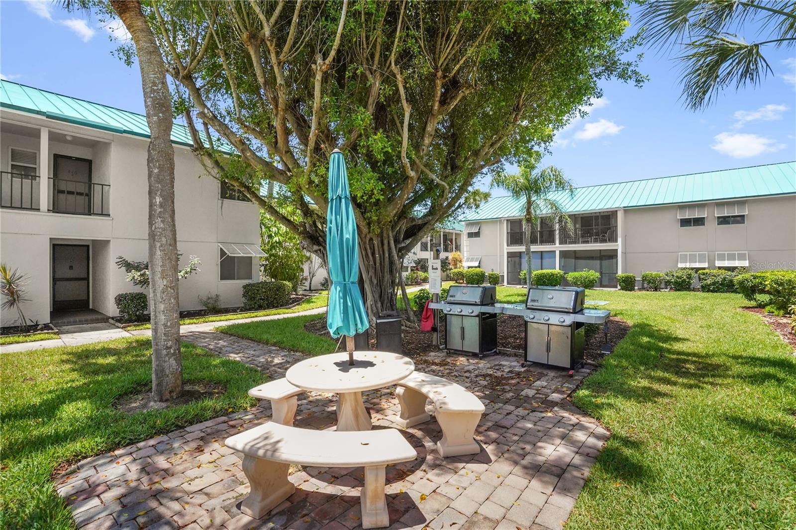 WHITE SANDS VILLAGE - Residential