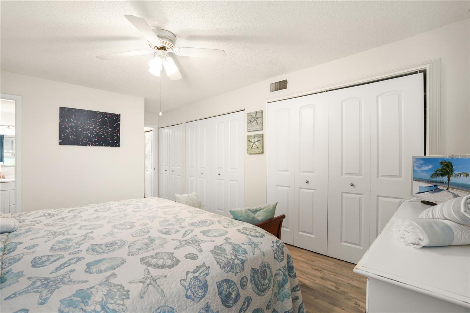 WHITE SANDS VILLAGE - Residential