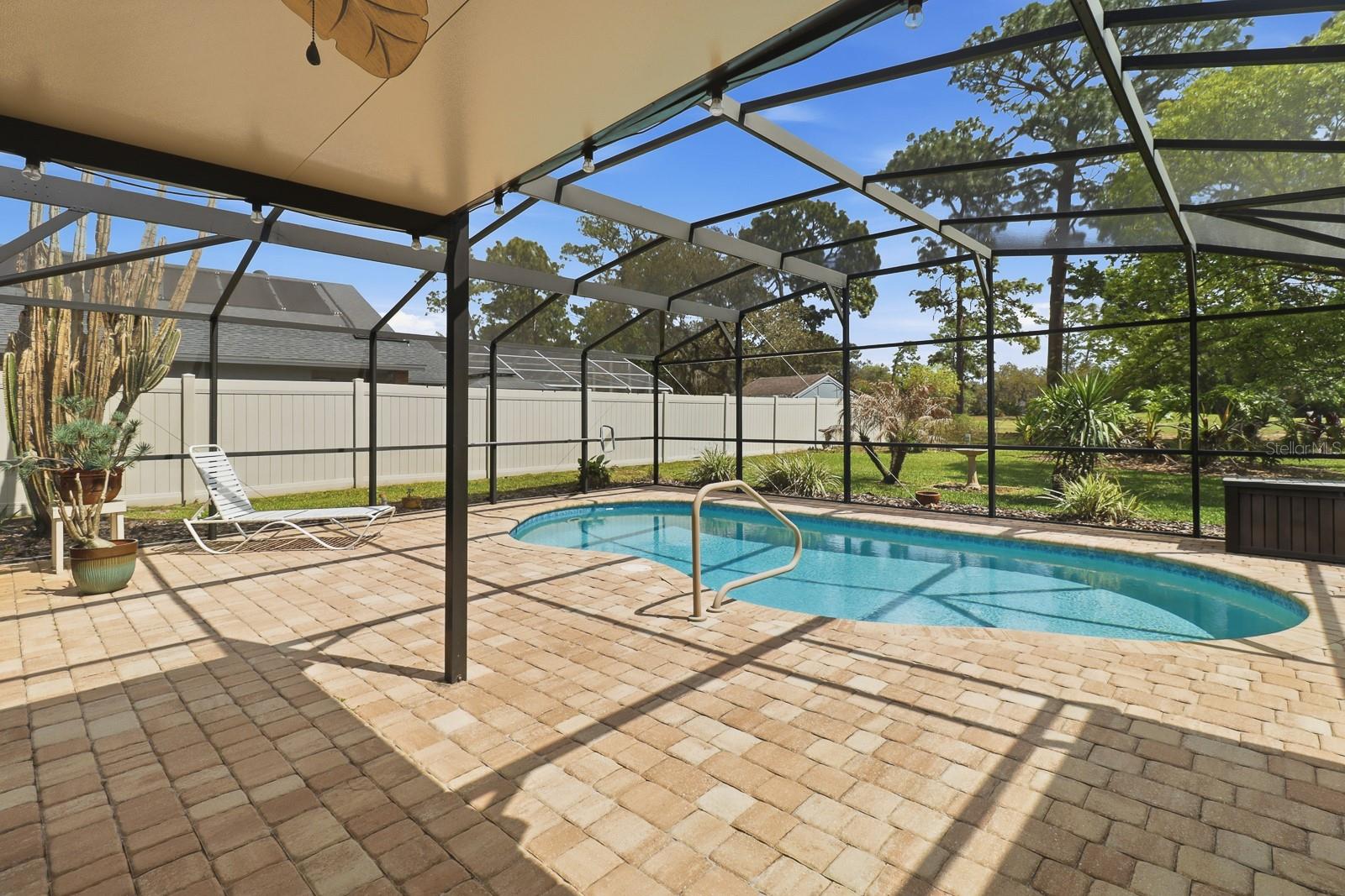 GLEN ABBEY - Residential