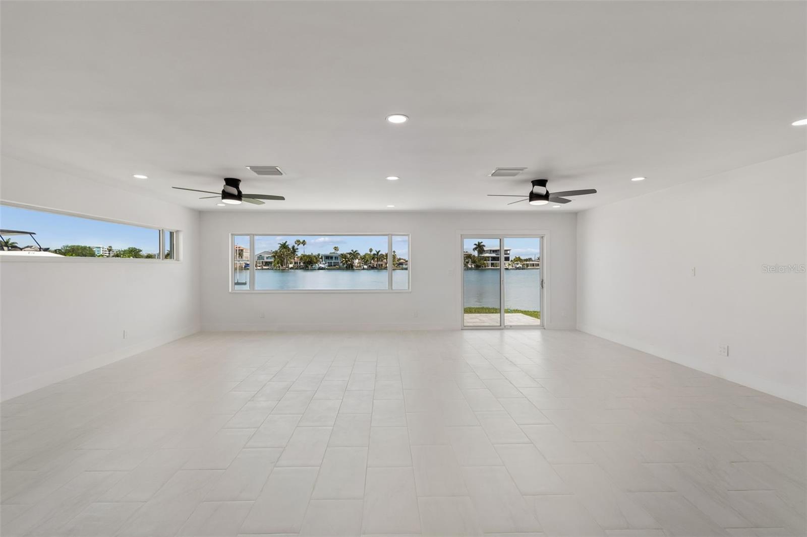 PARADISE ISLAND 2ND ADD - Residential