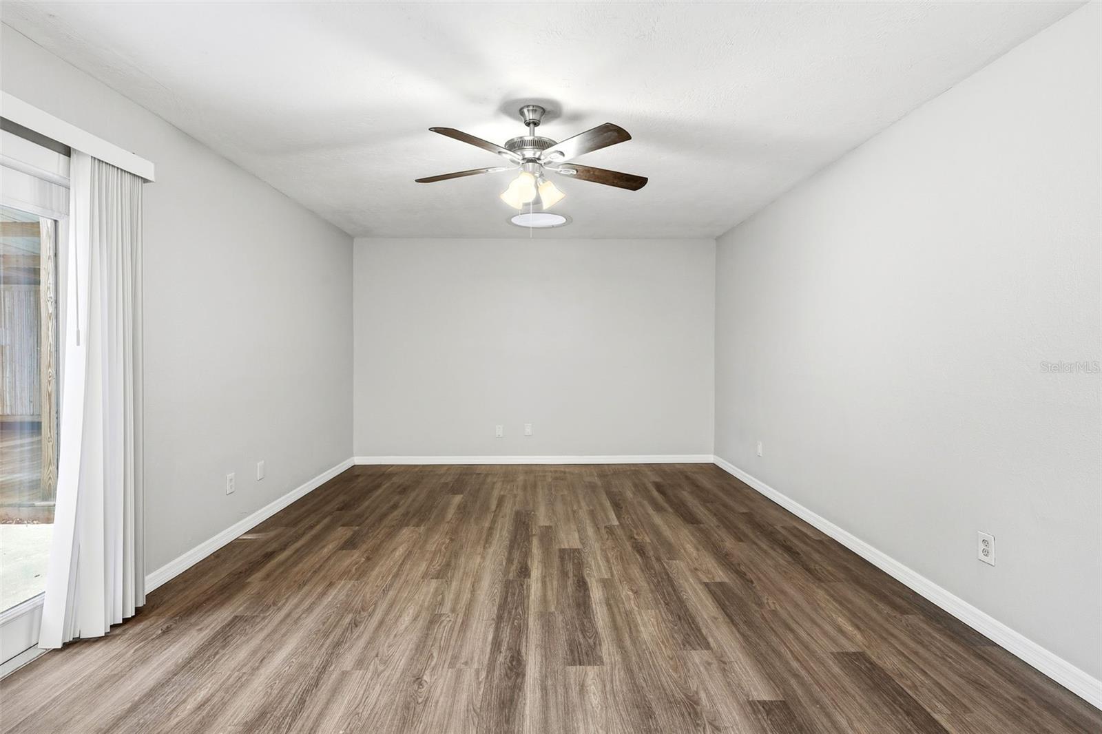 WOODS PORT ORANGE UNIT 01 - Residential