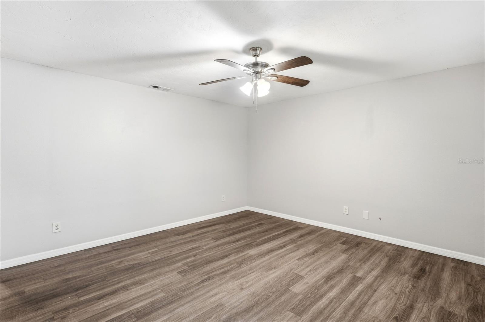 WOODS PORT ORANGE UNIT 01 - Residential