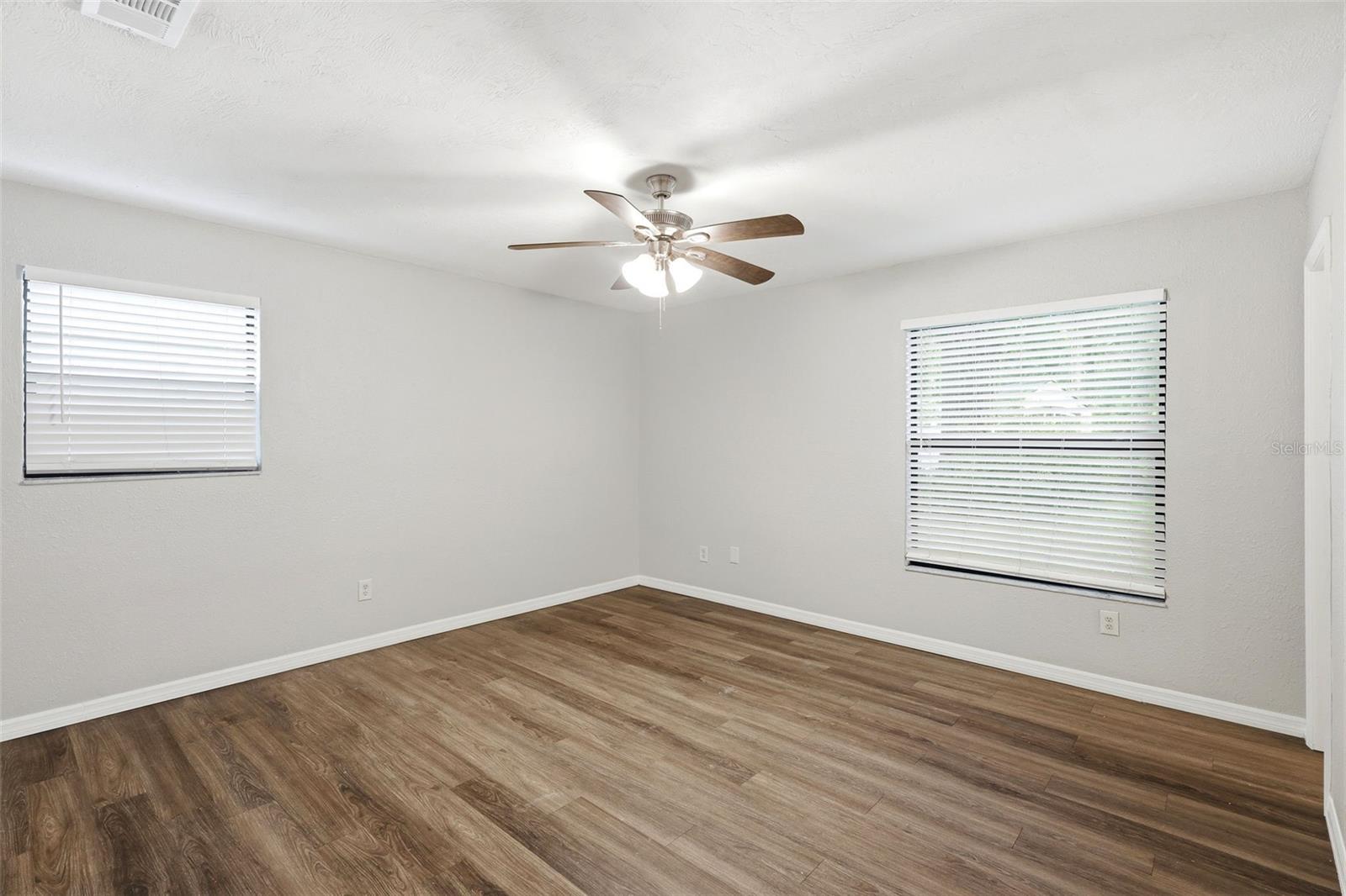 WOODS PORT ORANGE UNIT 01 - Residential