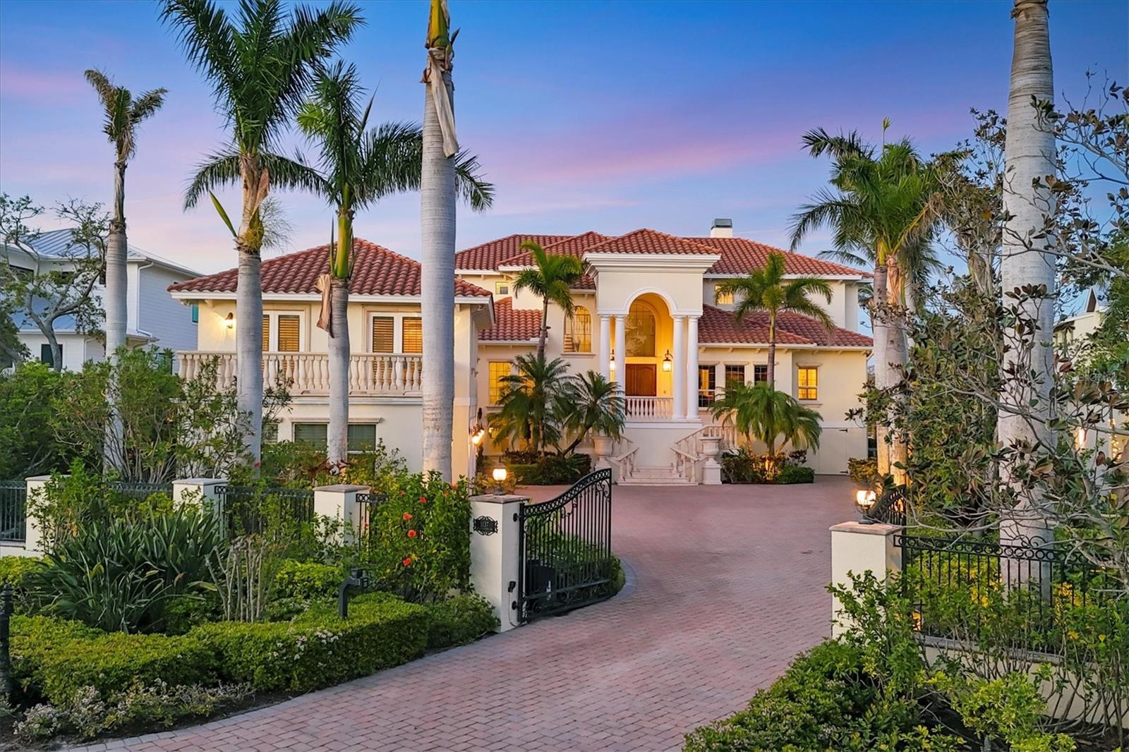 OYSTER BAY ESTATES - Residential