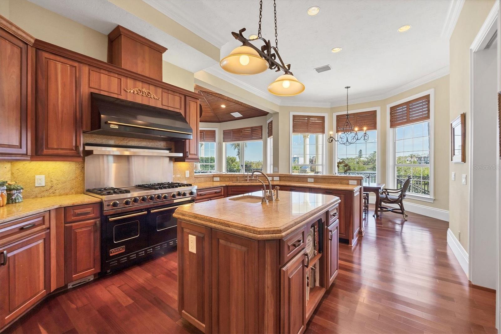 OYSTER BAY ESTATES - Residential