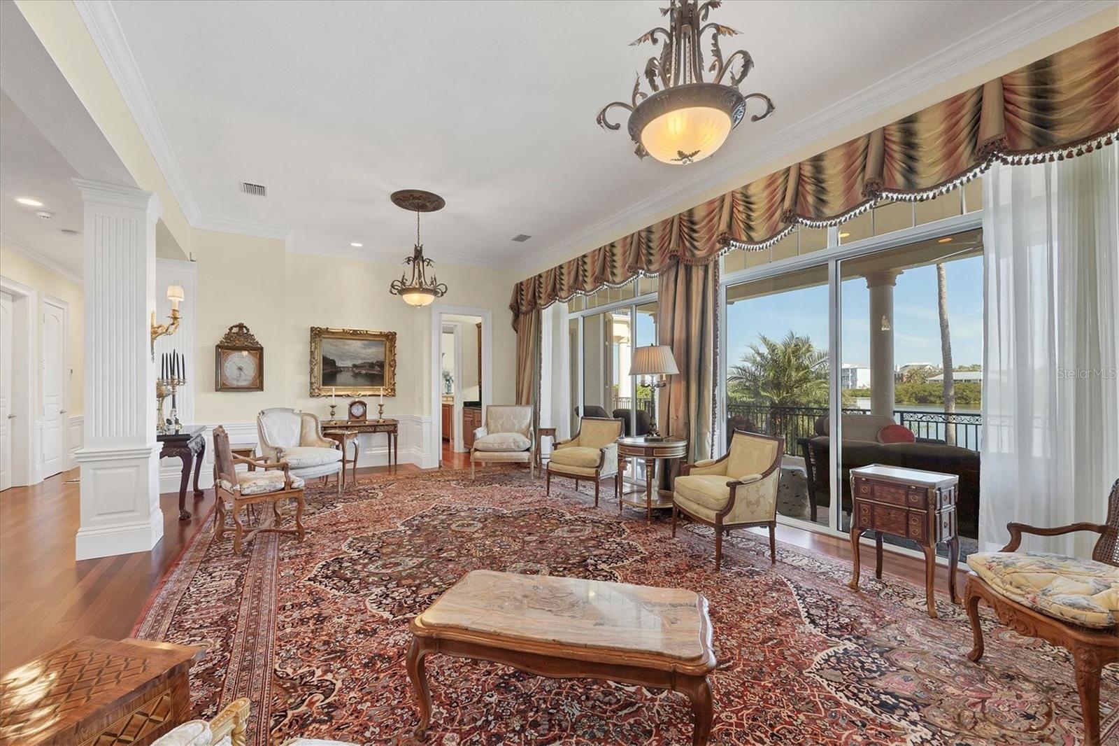 OYSTER BAY ESTATES - Residential