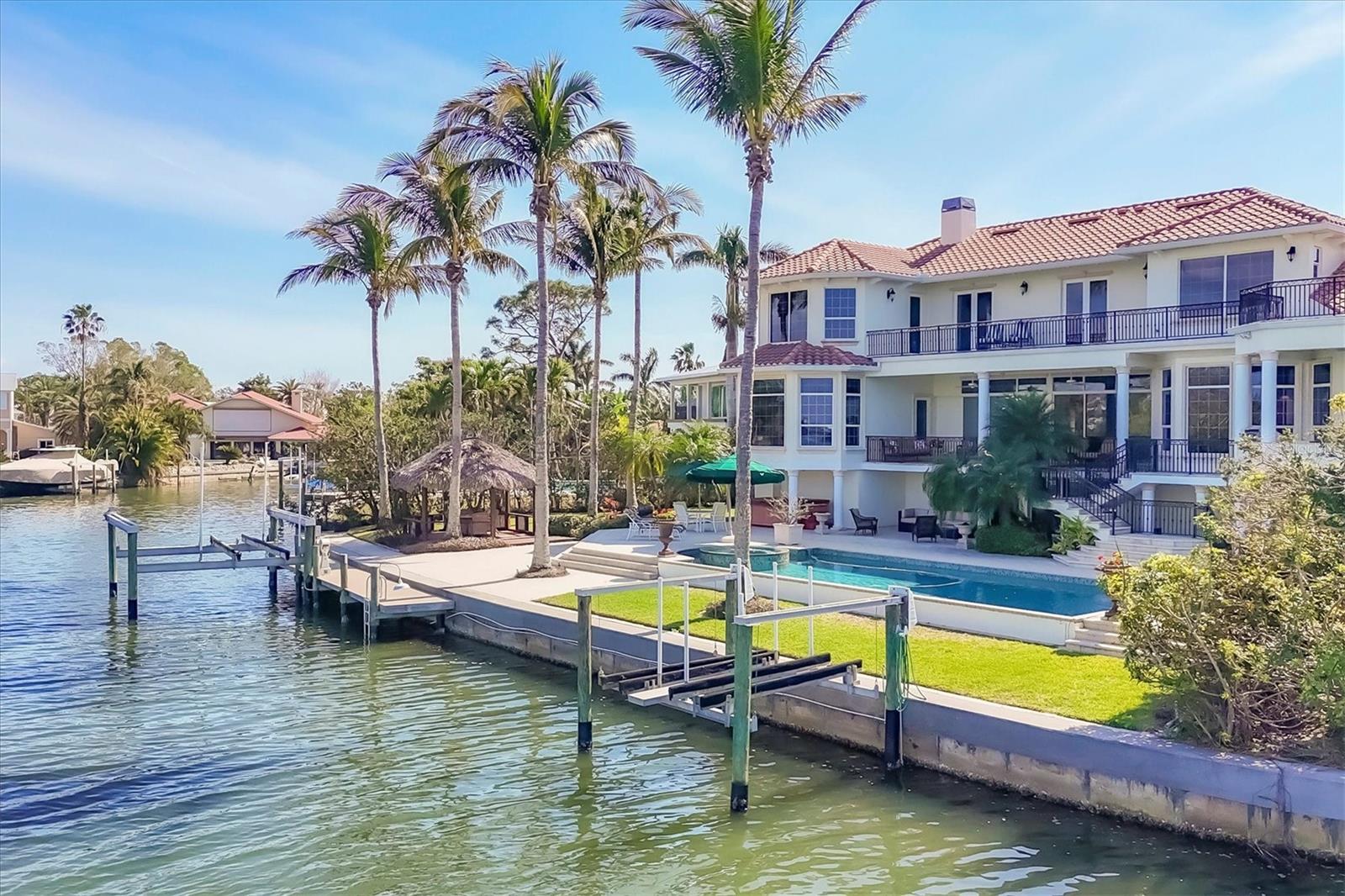 OYSTER BAY ESTATES - Residential
