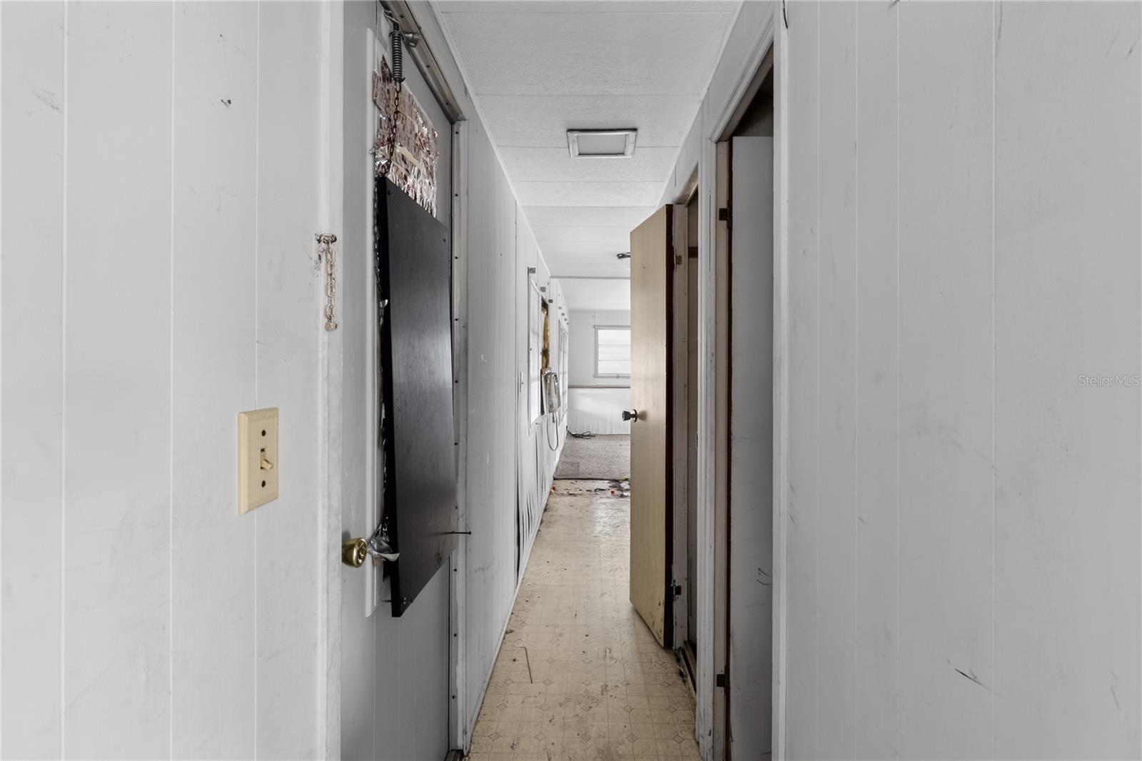 SIGNAL COVE - Residential