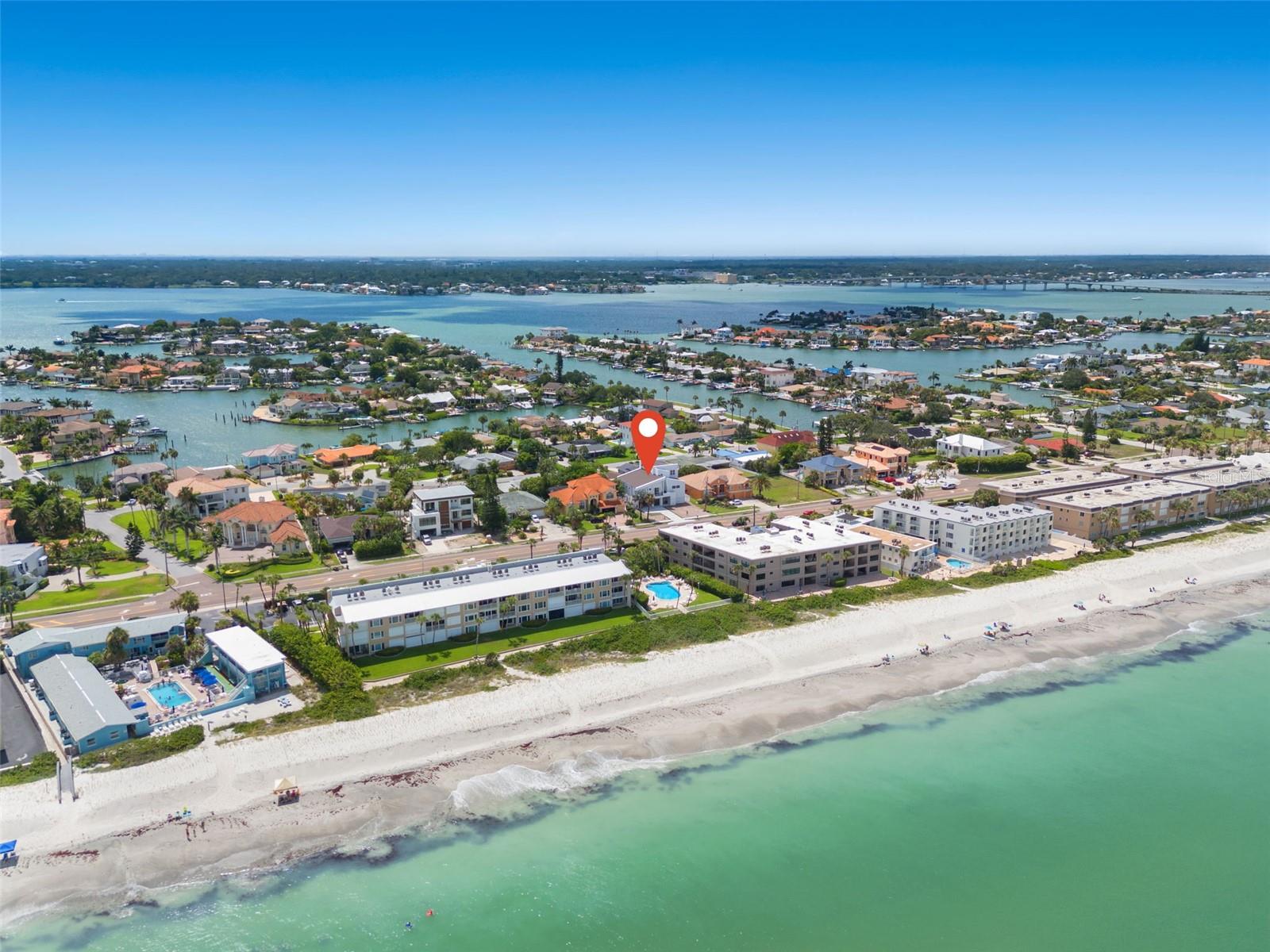 BELLEAIR BEACH YACHT CLUB ESTATES - Residential