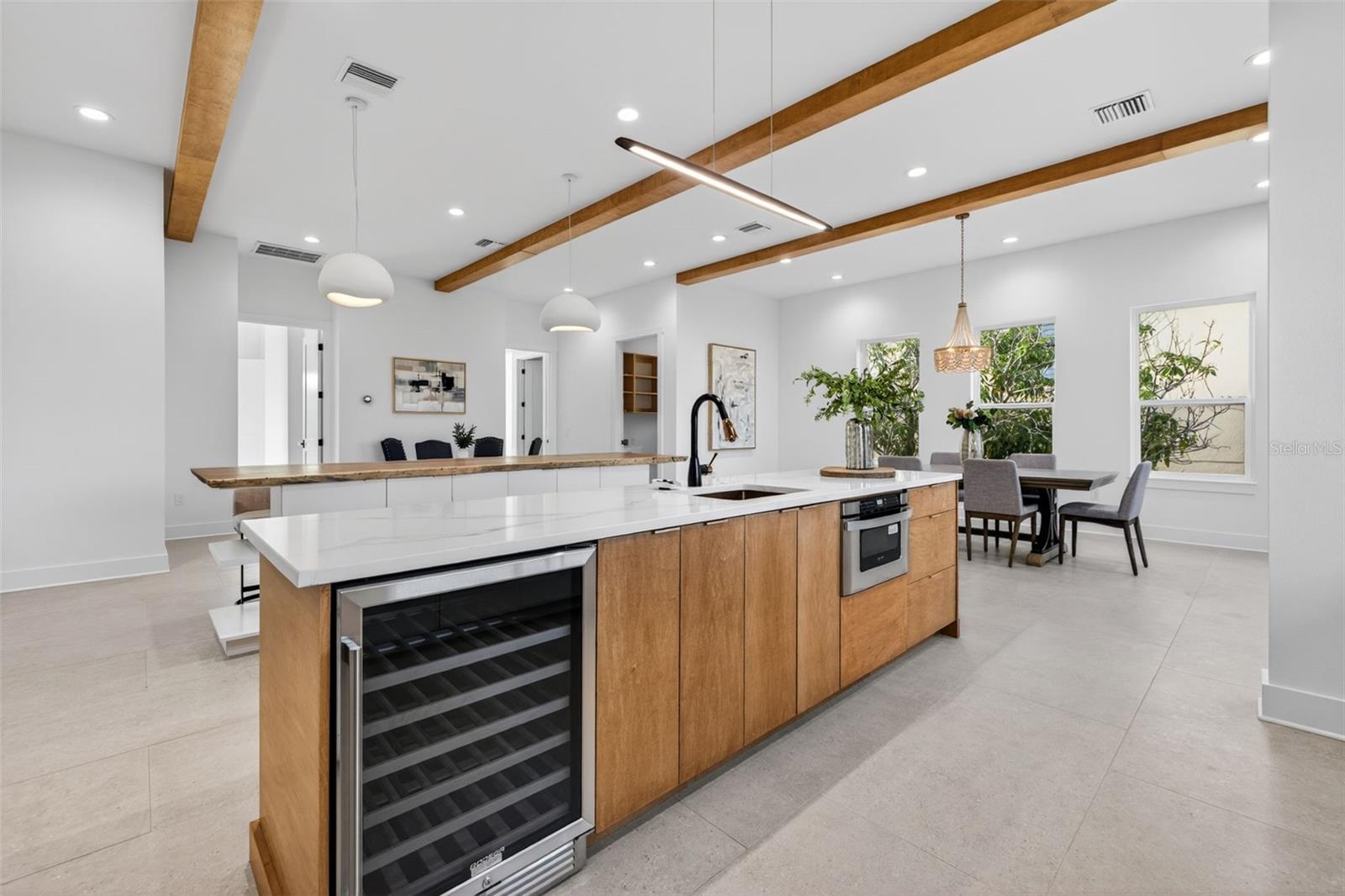 BELLEAIR BEACH YACHT CLUB ESTATES - Residential