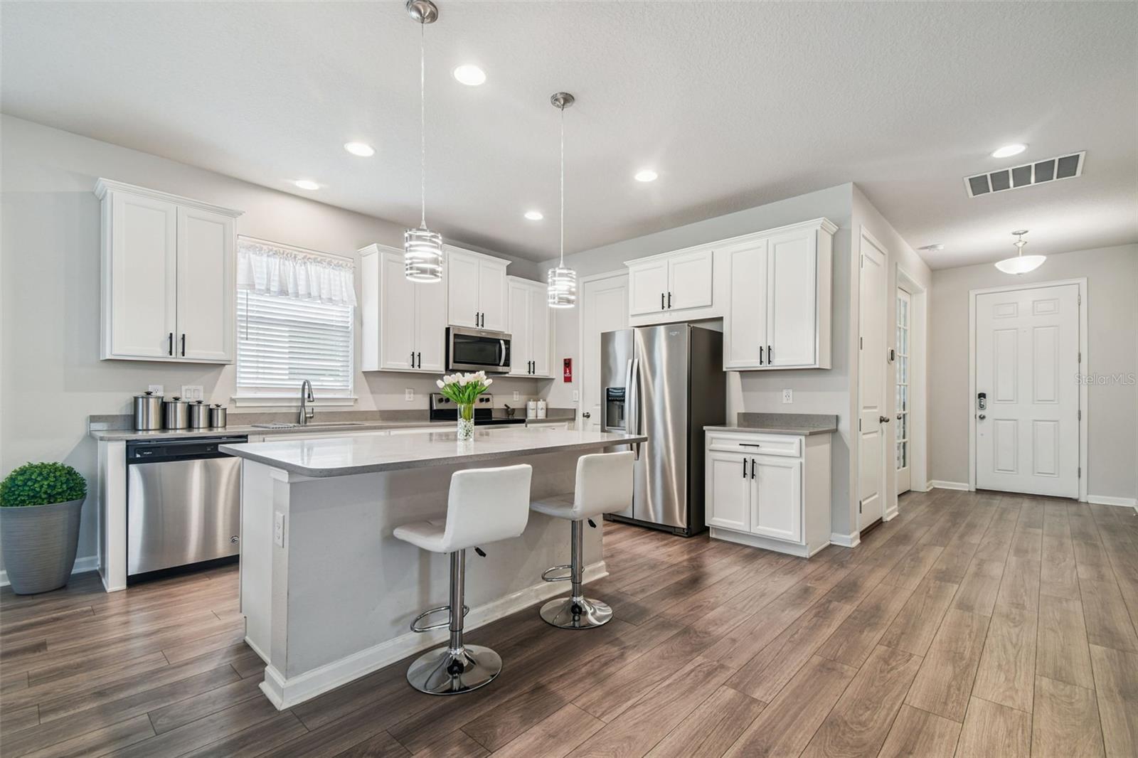 BOYETTE PARK PH 2C/4 - Residential Lease