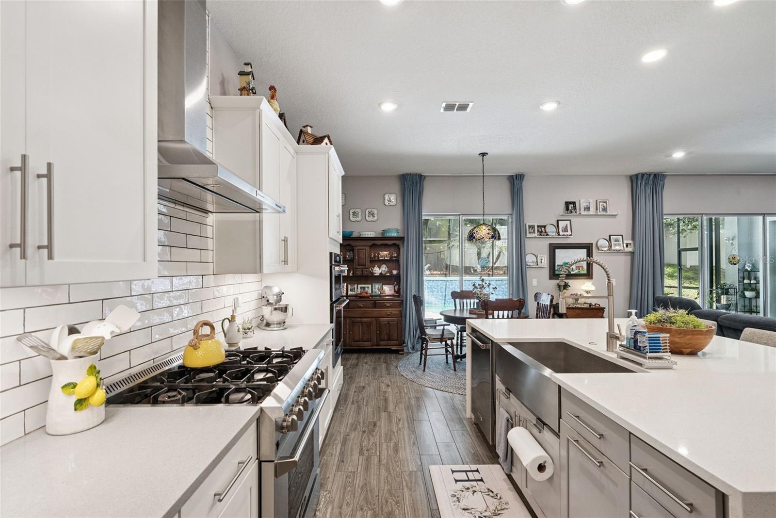 HILLSIDE AT WEKIVA - Residential