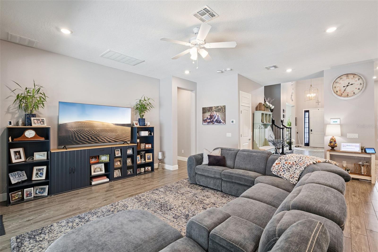 HILLSIDE AT WEKIVA - Residential