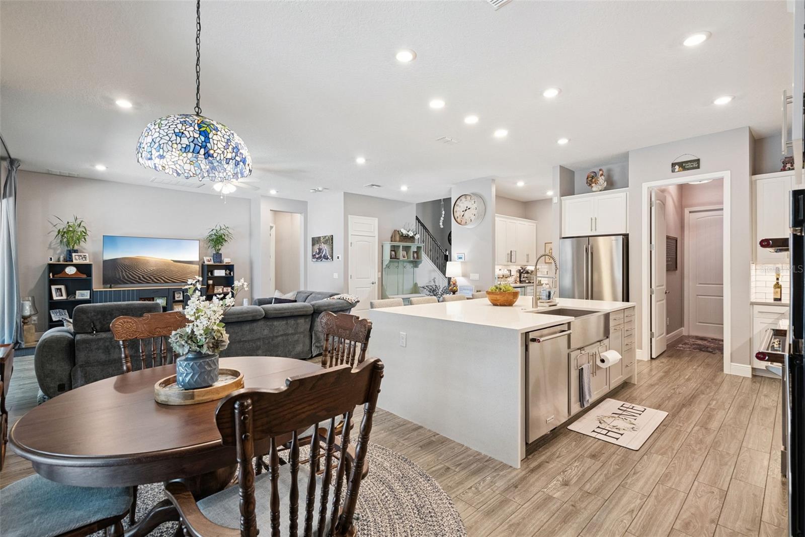 HILLSIDE AT WEKIVA - Residential