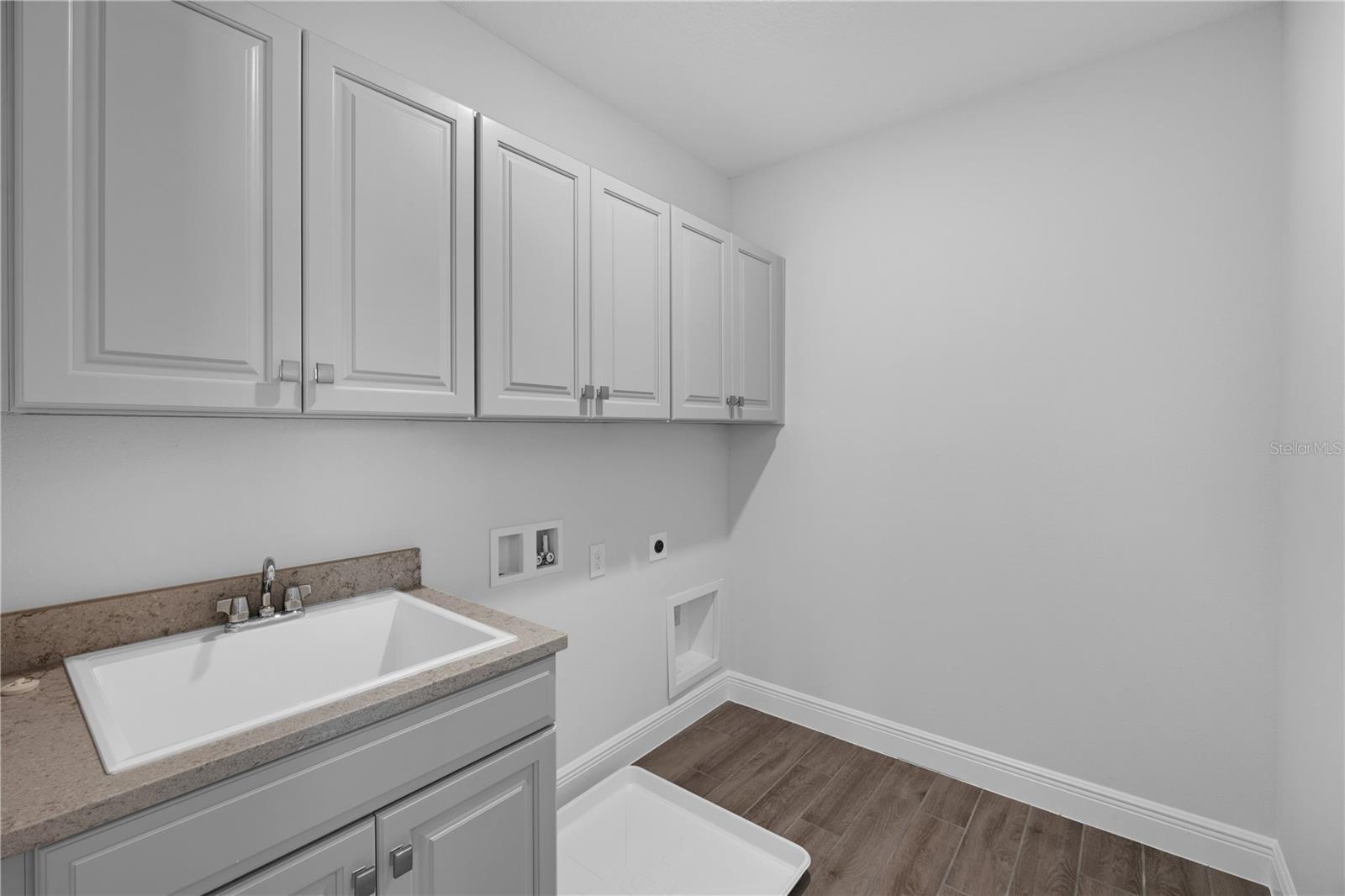 WATERLEIGH - Residential