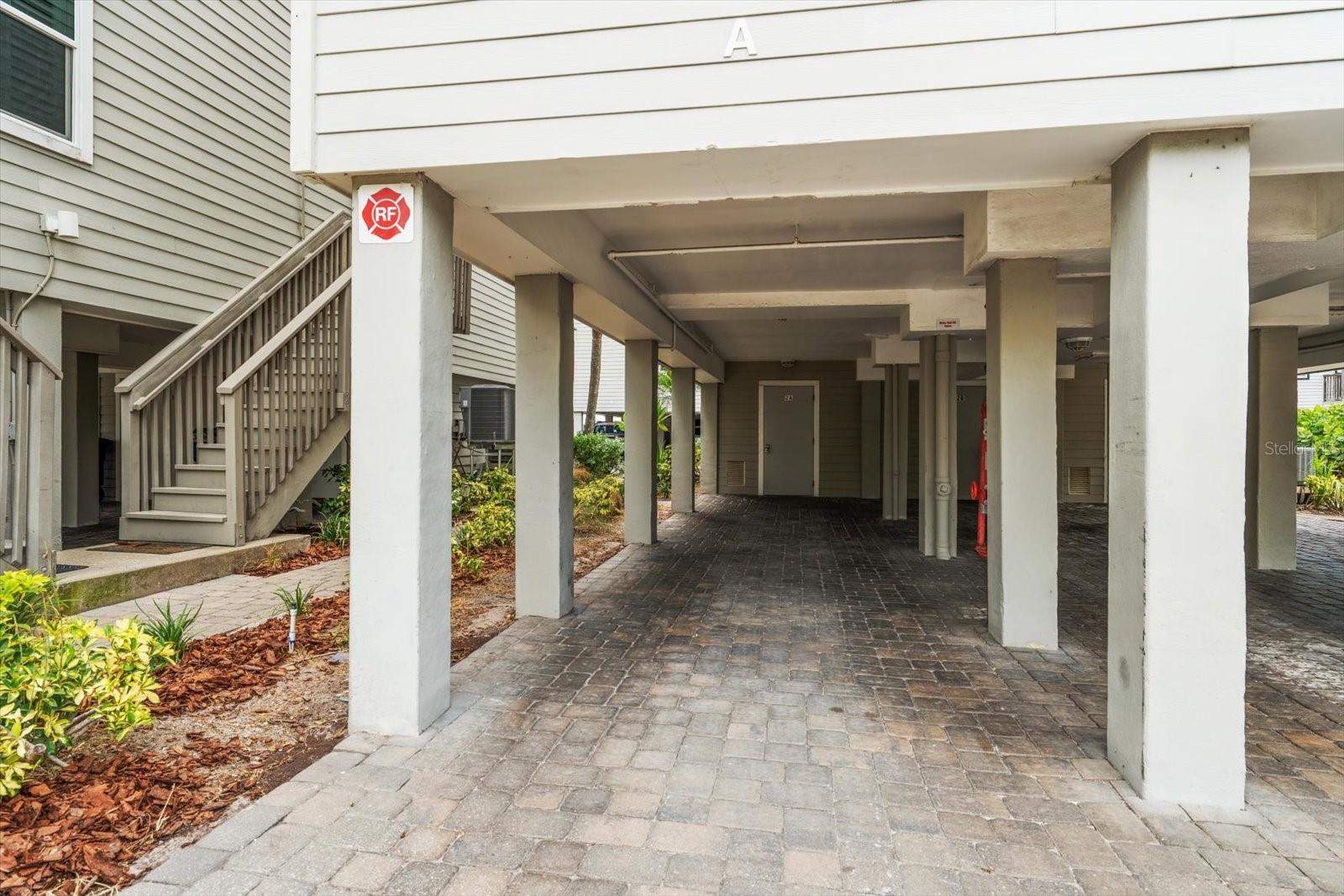 PELICANS POINTE BEACH HOMES CONDO - Residential