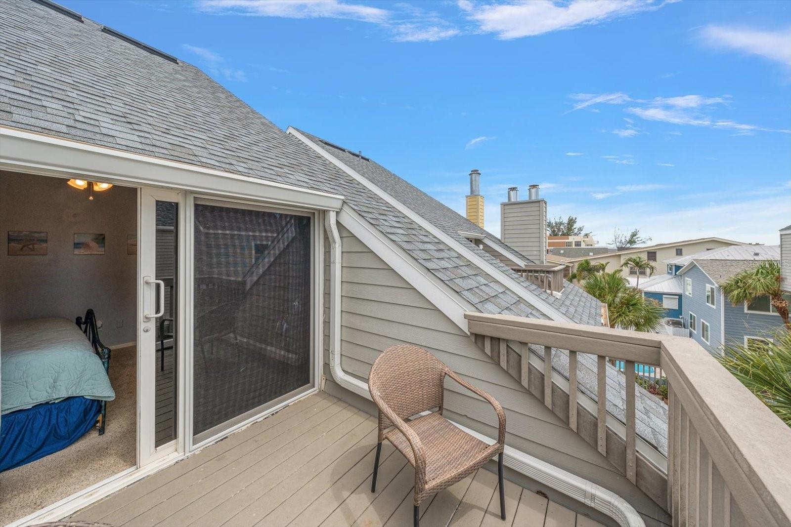 PELICANS POINTE BEACH HOMES CONDO - Residential