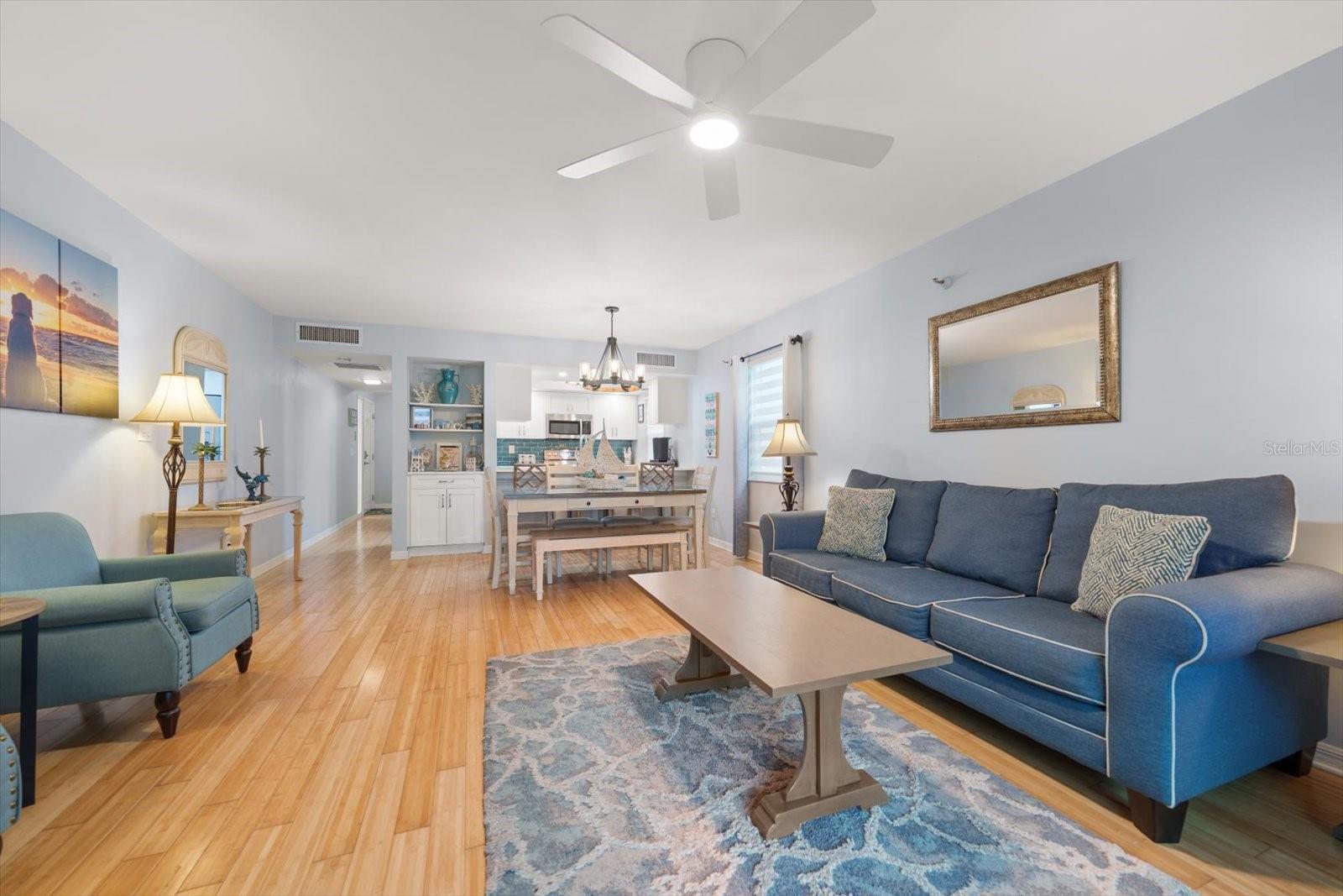 PELICANS POINTE BEACH HOMES CONDO - Residential