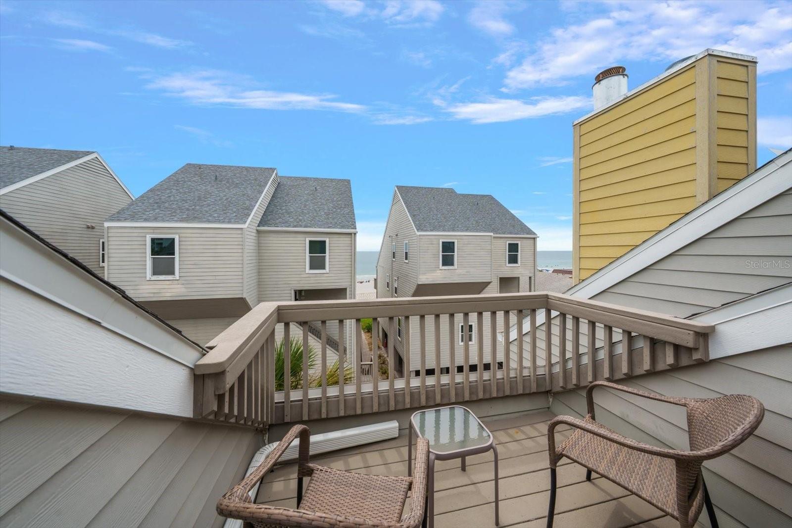PELICANS POINTE BEACH HOMES CONDO - Residential