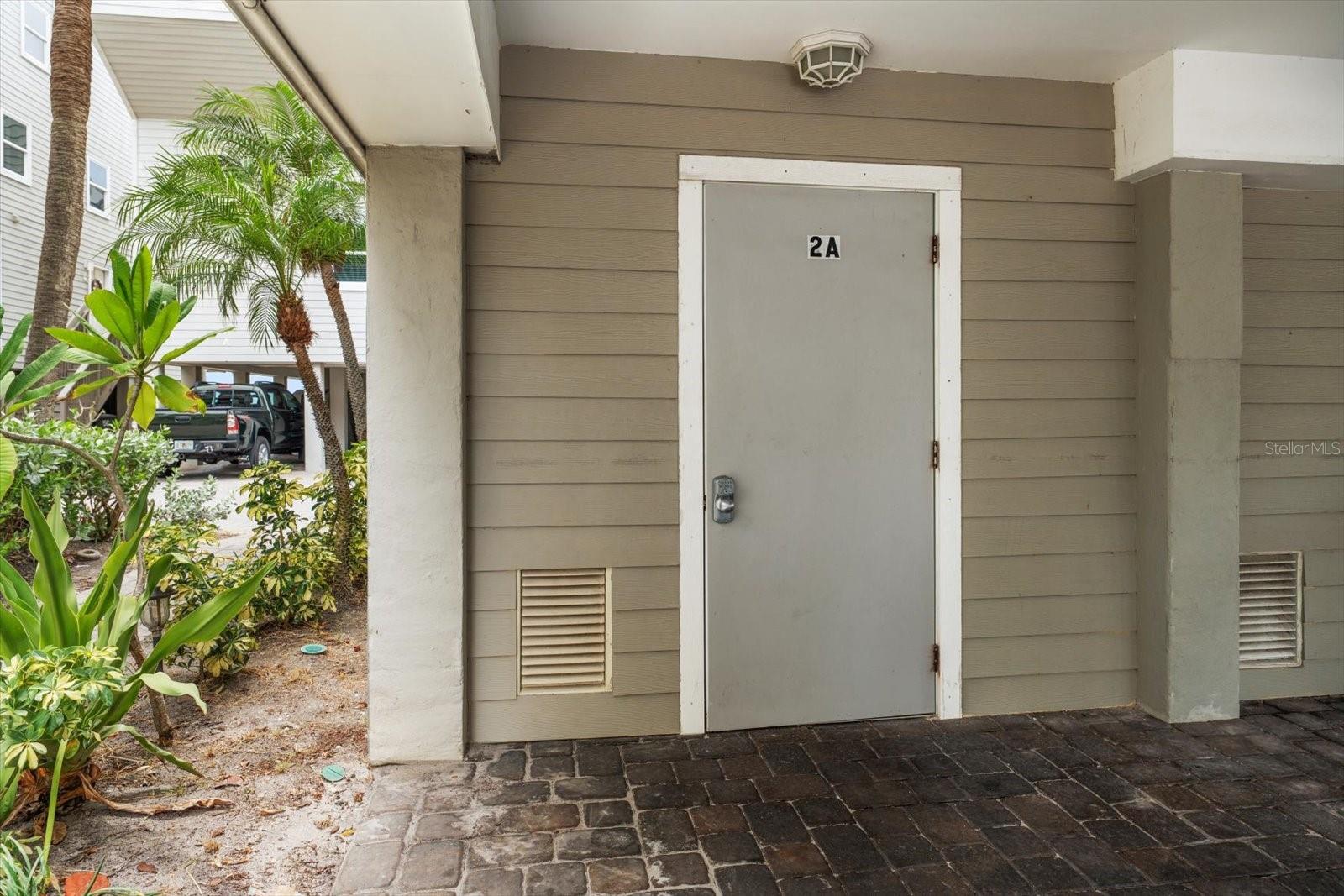 PELICANS POINTE BEACH HOMES CONDO - Residential