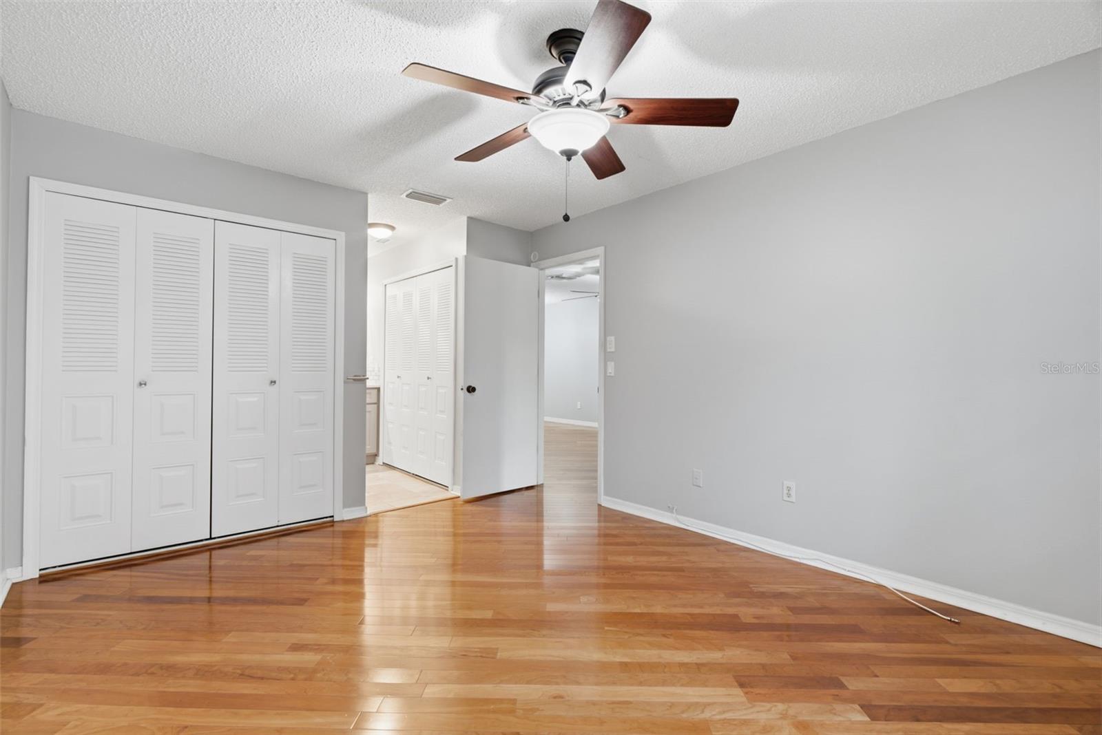 DRUID OAKS CONDO - Residential