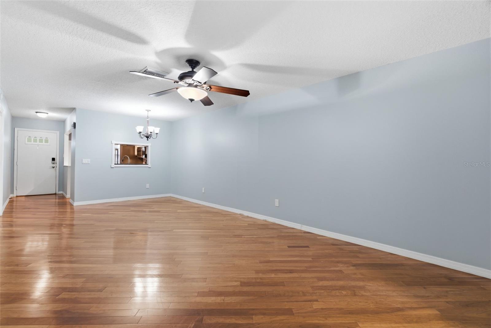 DRUID OAKS CONDO - Residential