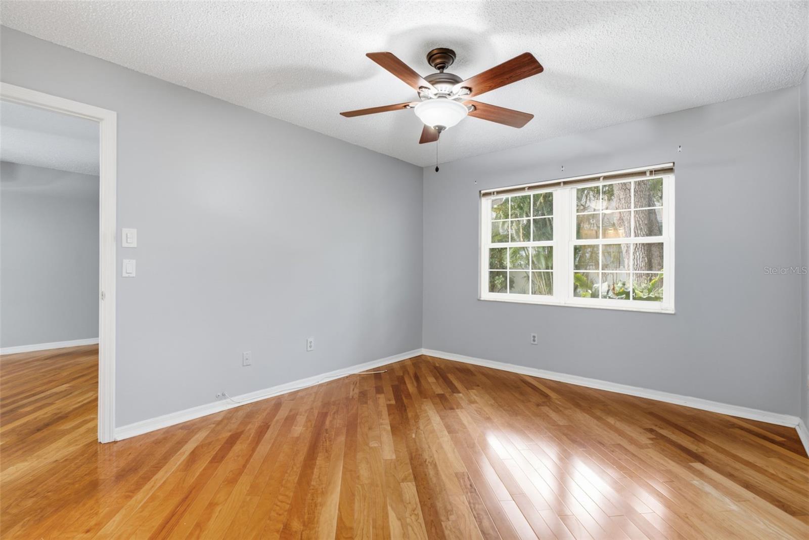 DRUID OAKS CONDO - Residential