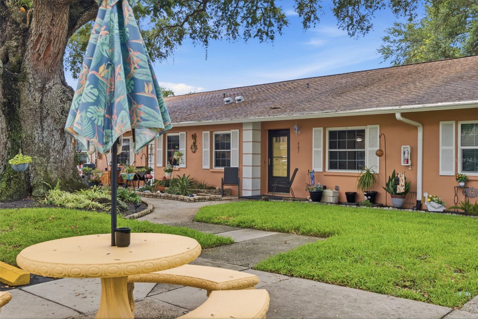DRUID OAKS CONDO - Residential