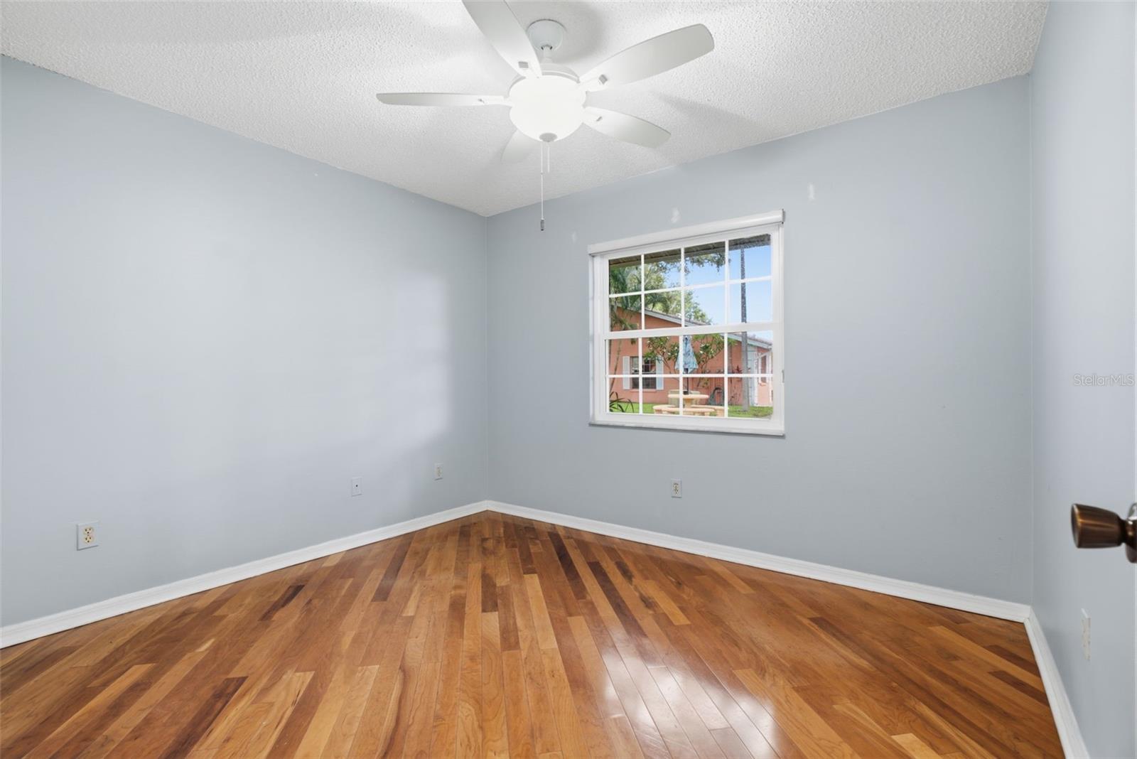 DRUID OAKS CONDO - Residential