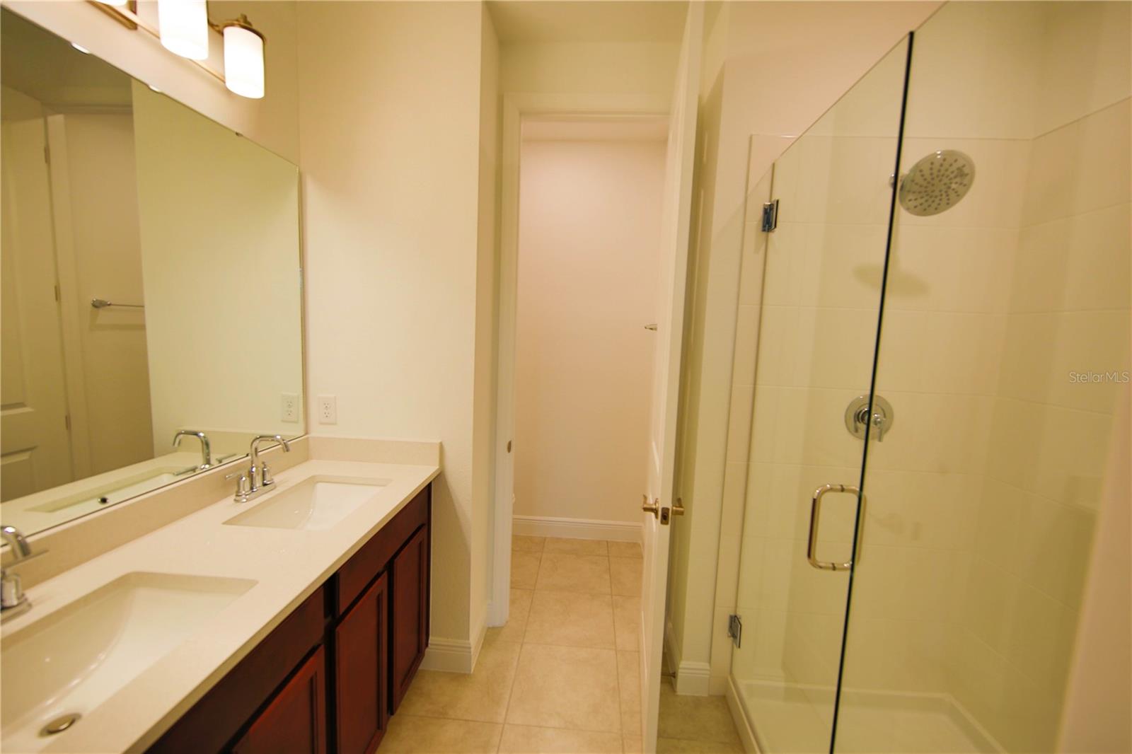 SAND LAKE SOUND - Residential Lease