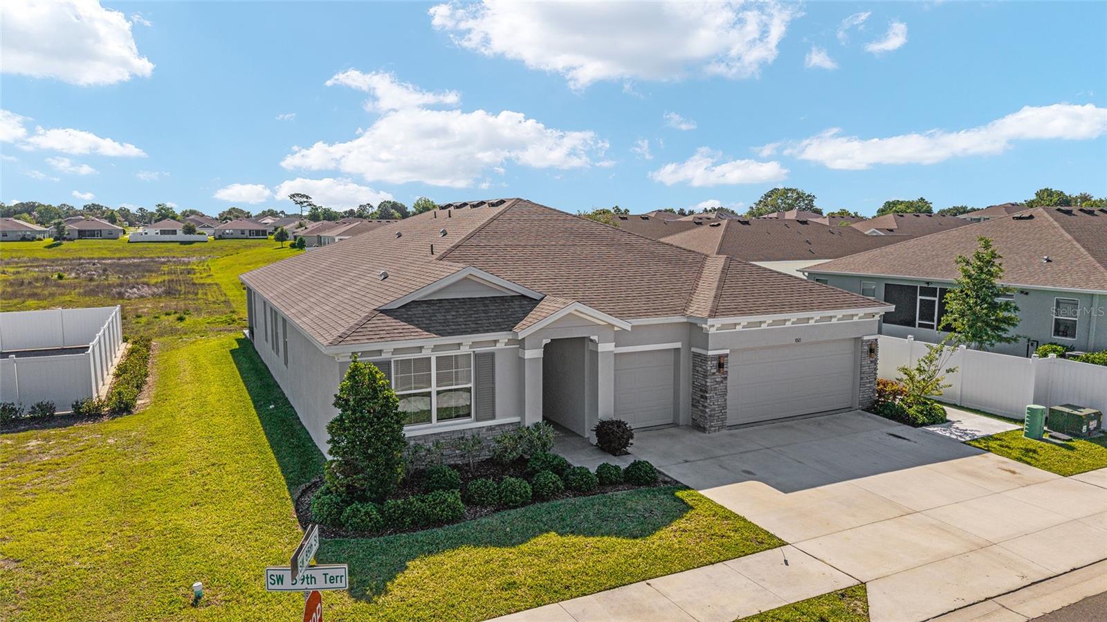 BROOKHAVEN - Residential Lease