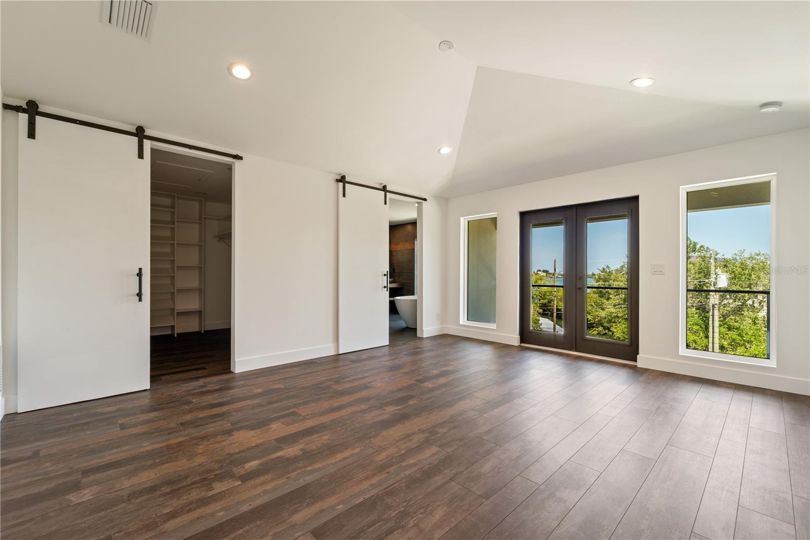 ROBERTS SUB - Residential