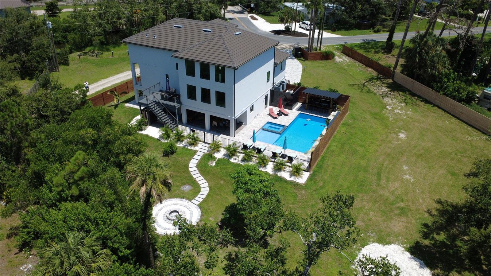 ROBERTS SUB - Residential