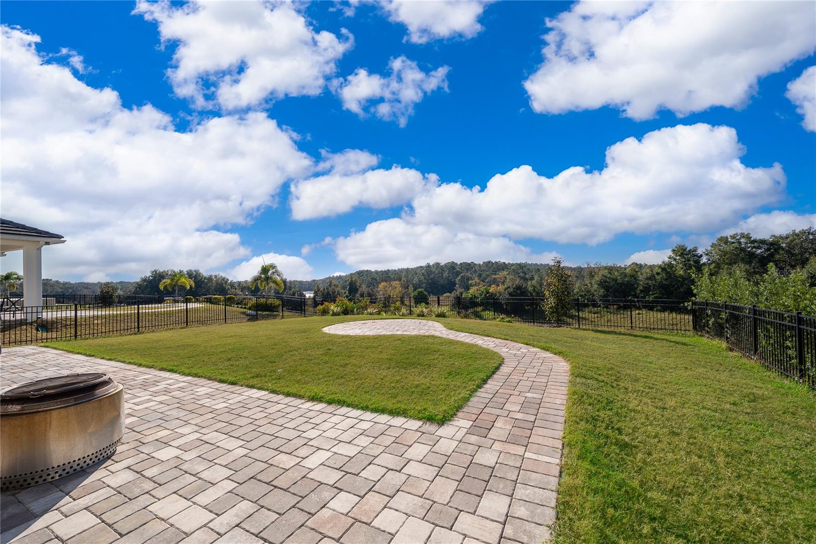 BELLA COLLINA WEST SUB - Residential
