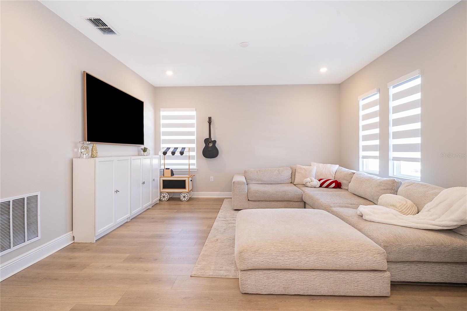 BELLA COLLINA WEST SUB - Residential